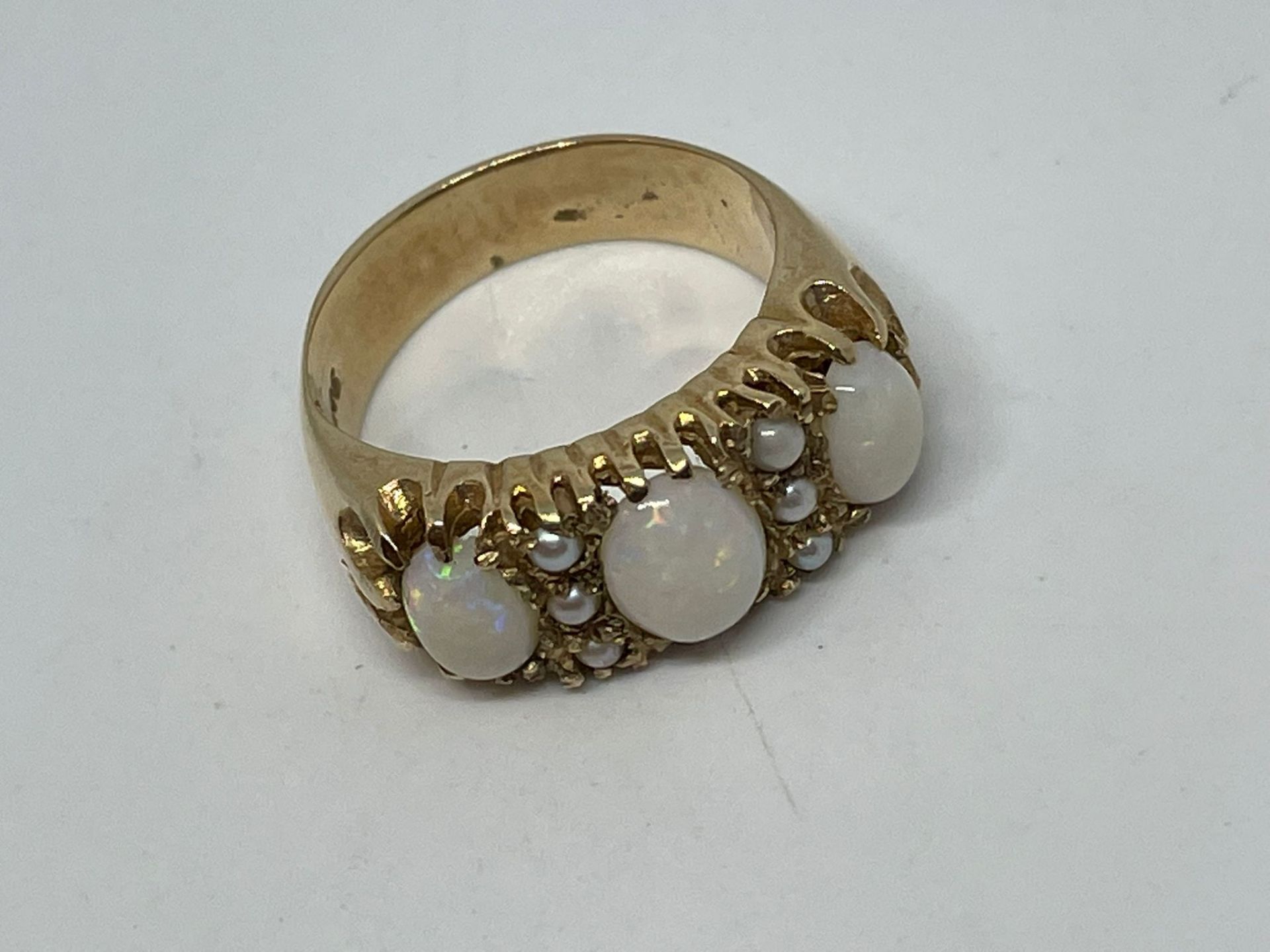 9 ct gold opal and pearl ring - Image 2 of 2