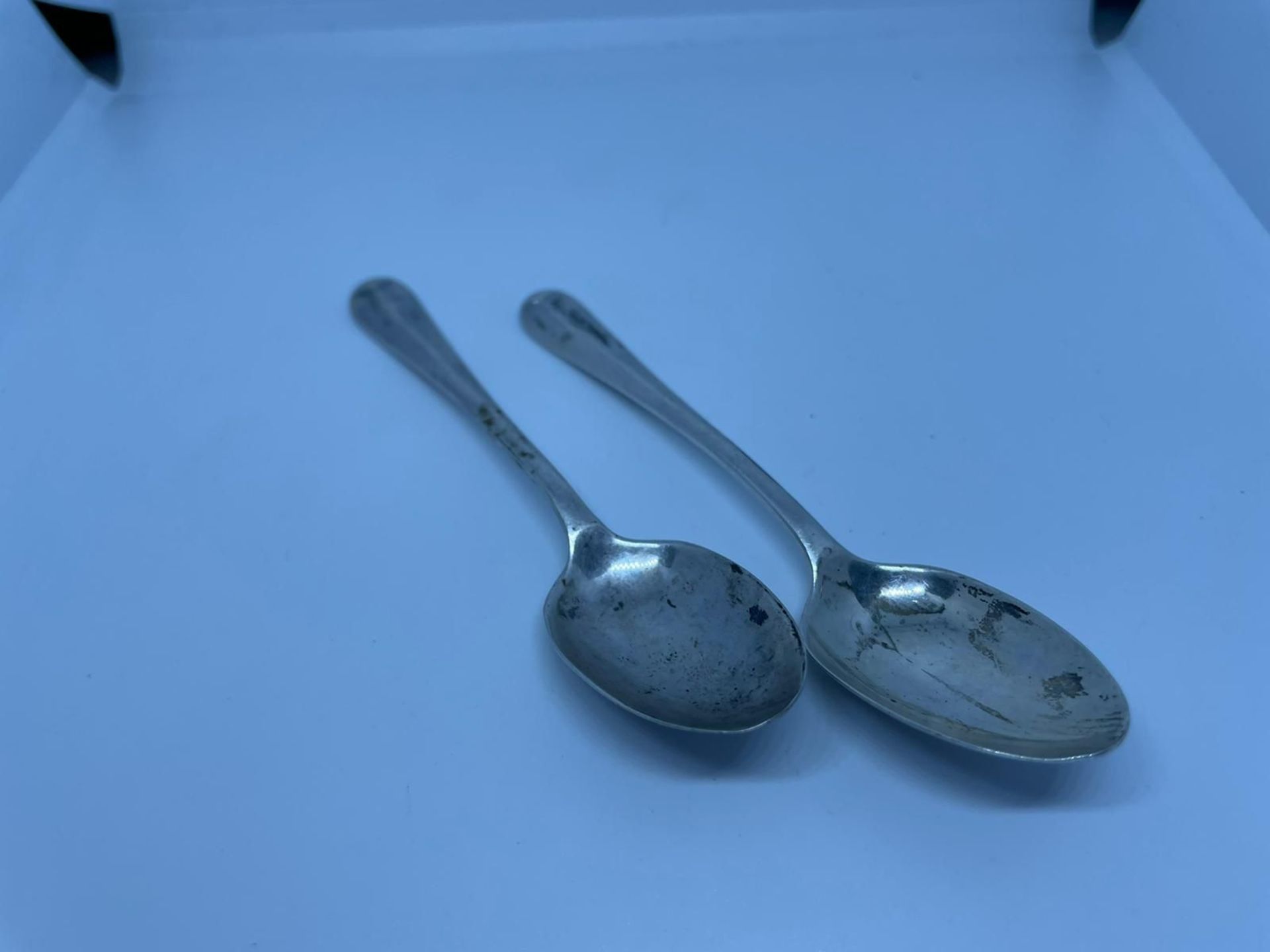 2 silver tea spoons - Image 2 of 2