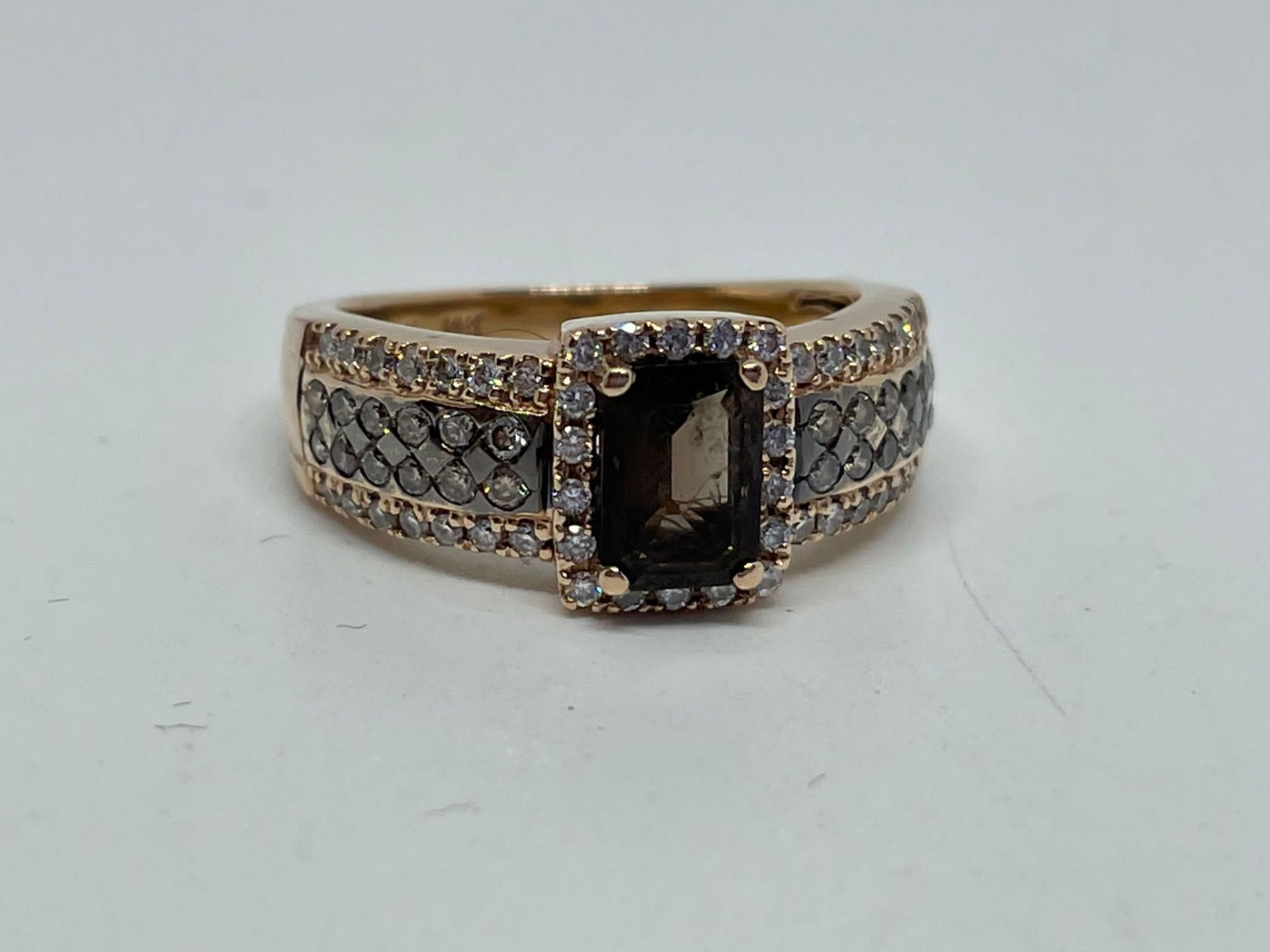 14 ct rose gold diamond ring with chocolate diamonds - Image 2 of 3