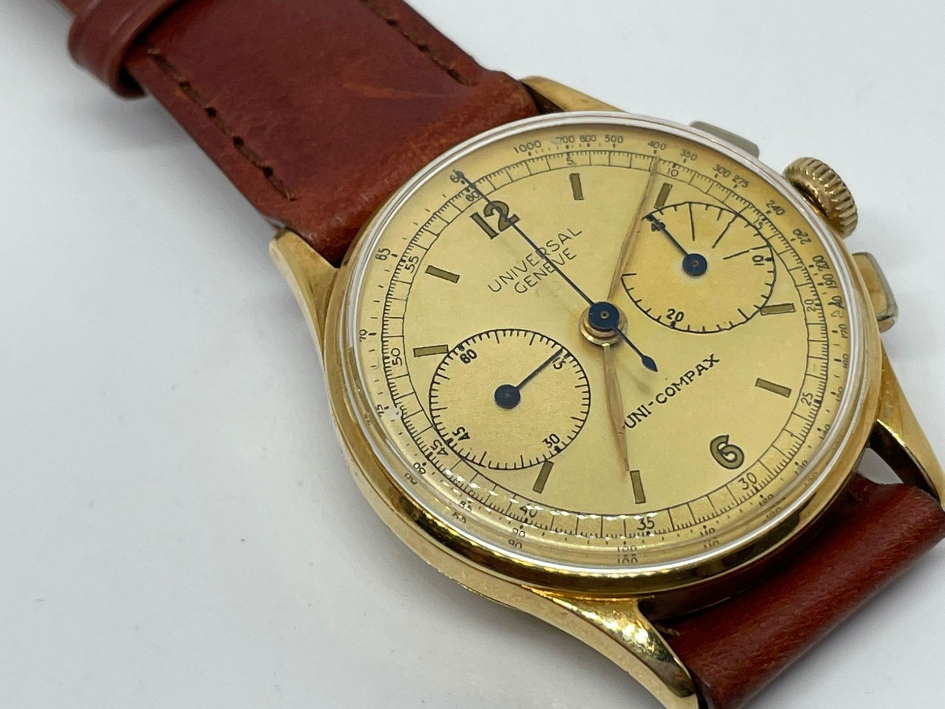 Gents vintage gold wristwatch
