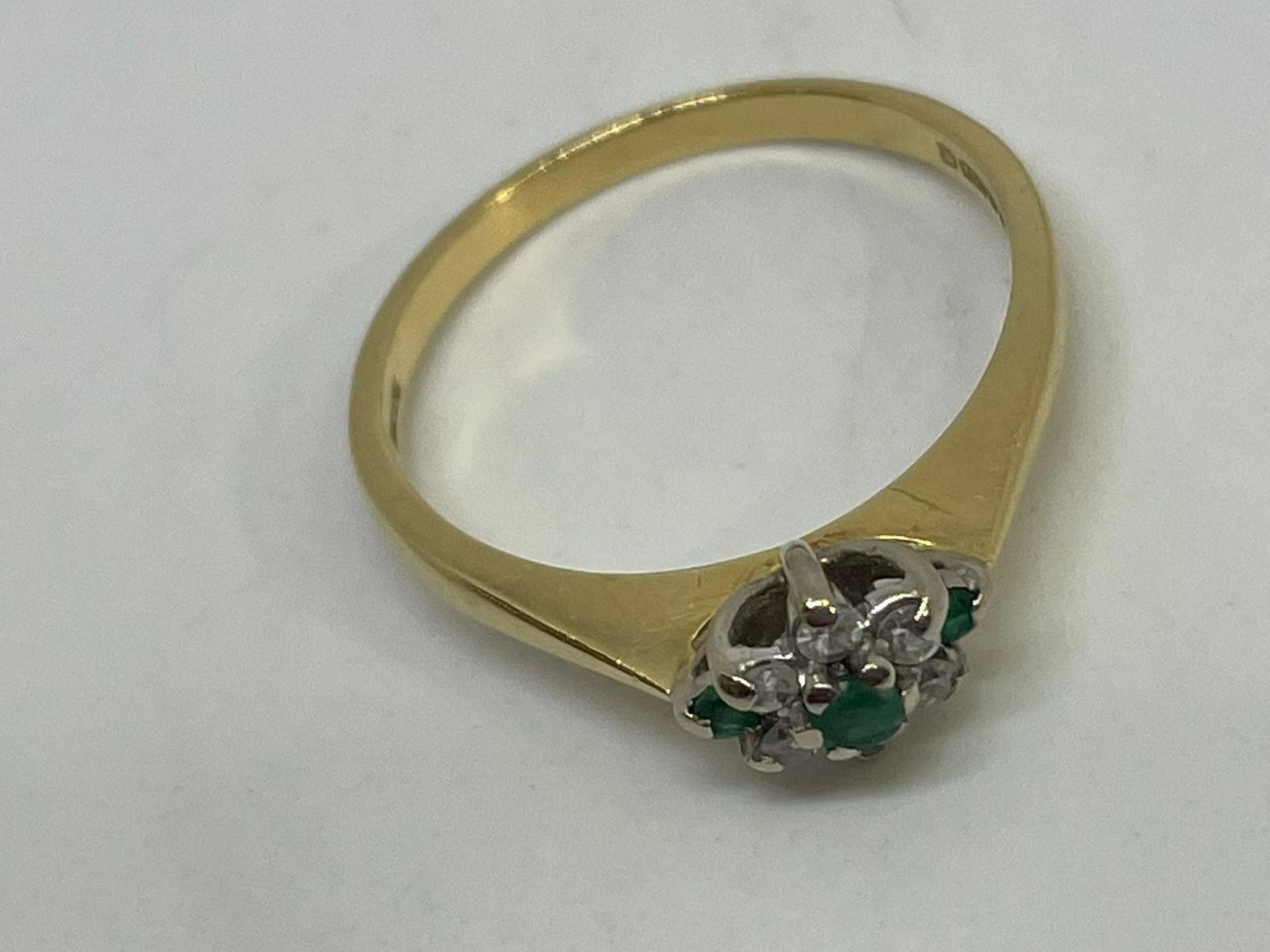 18 ct gold emerald and diamond cluster ring - Image 2 of 2