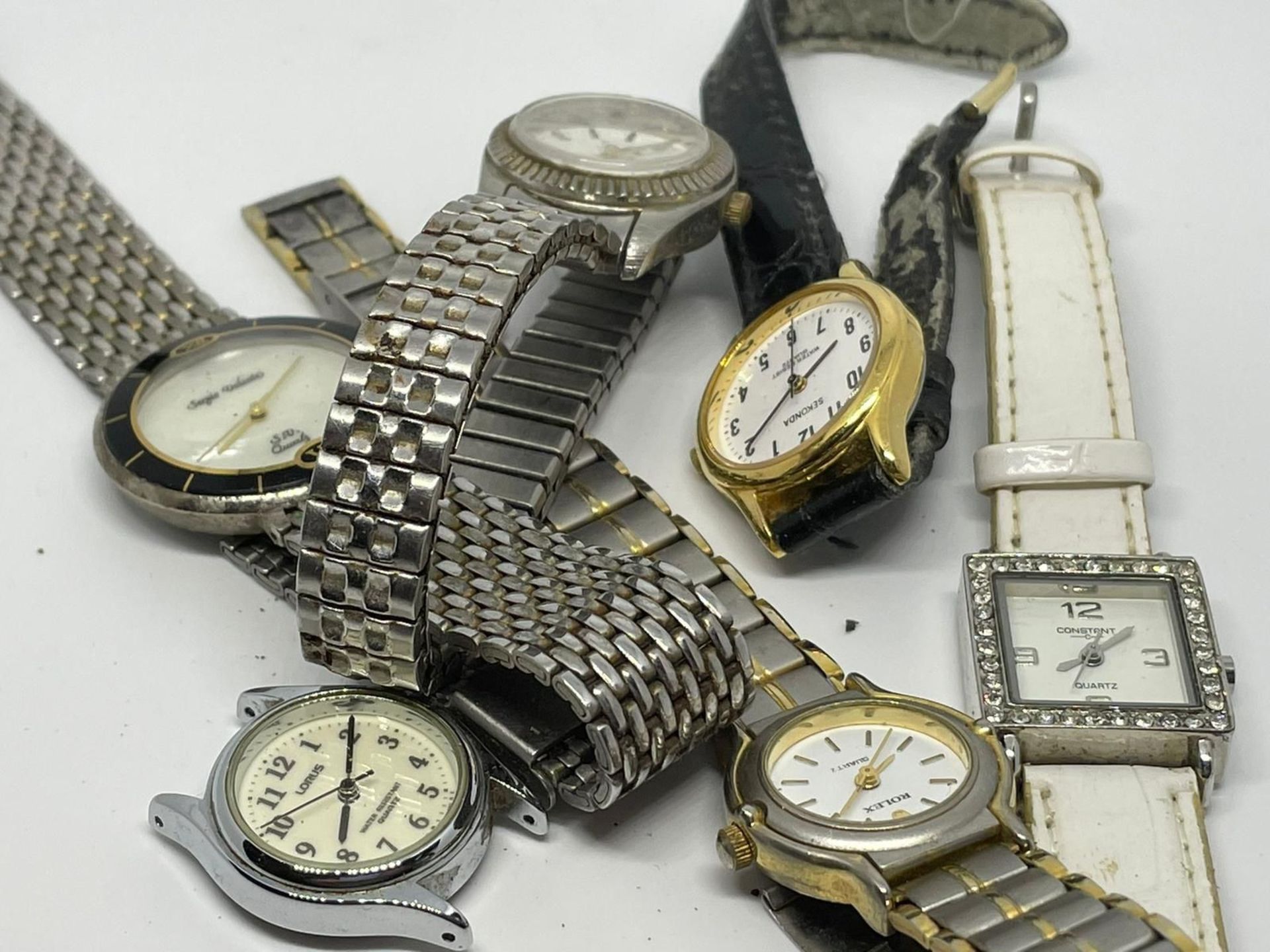 Dealers lot of quartz watches