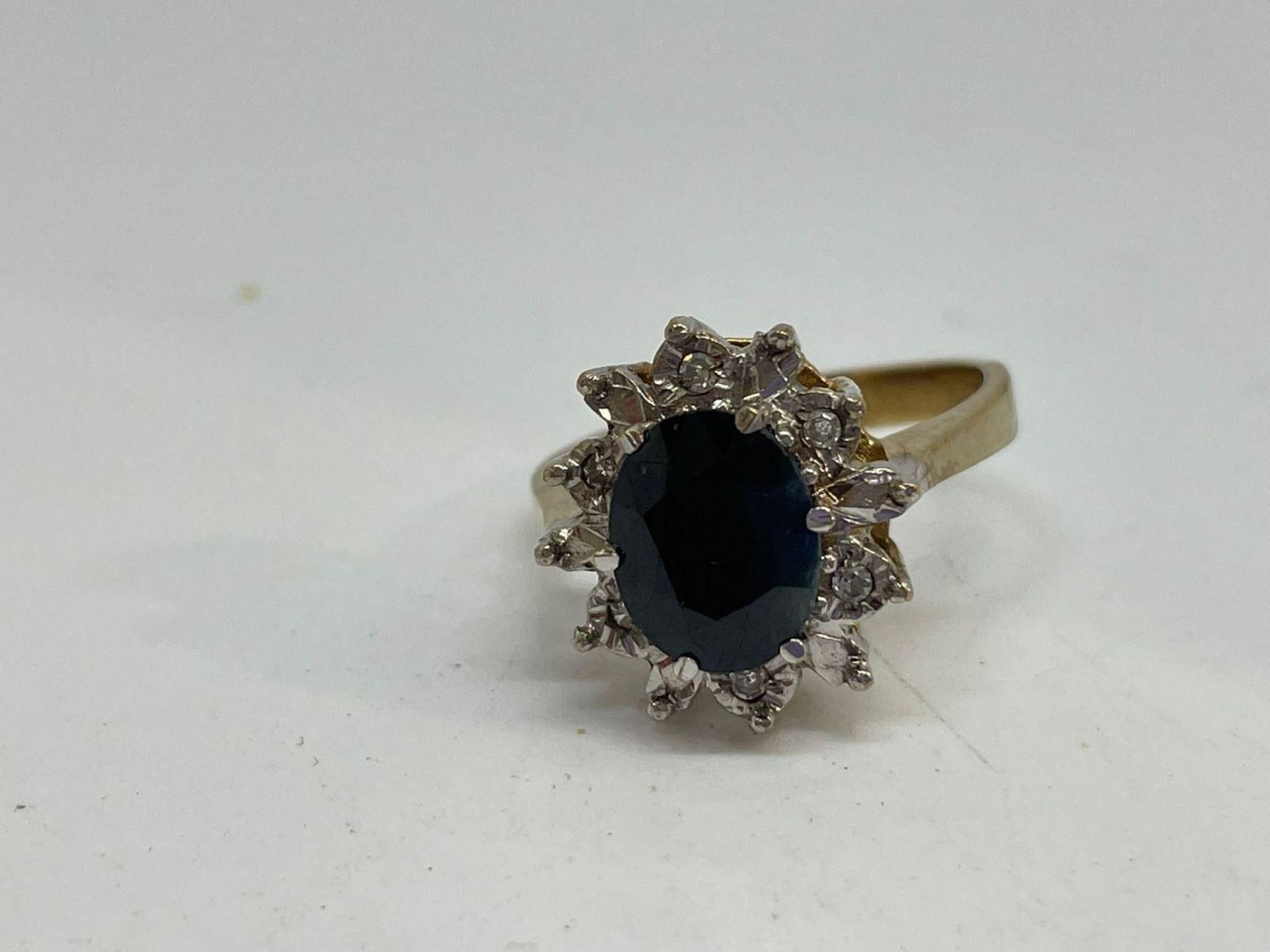 9 ct gold sapphire and diamond ring