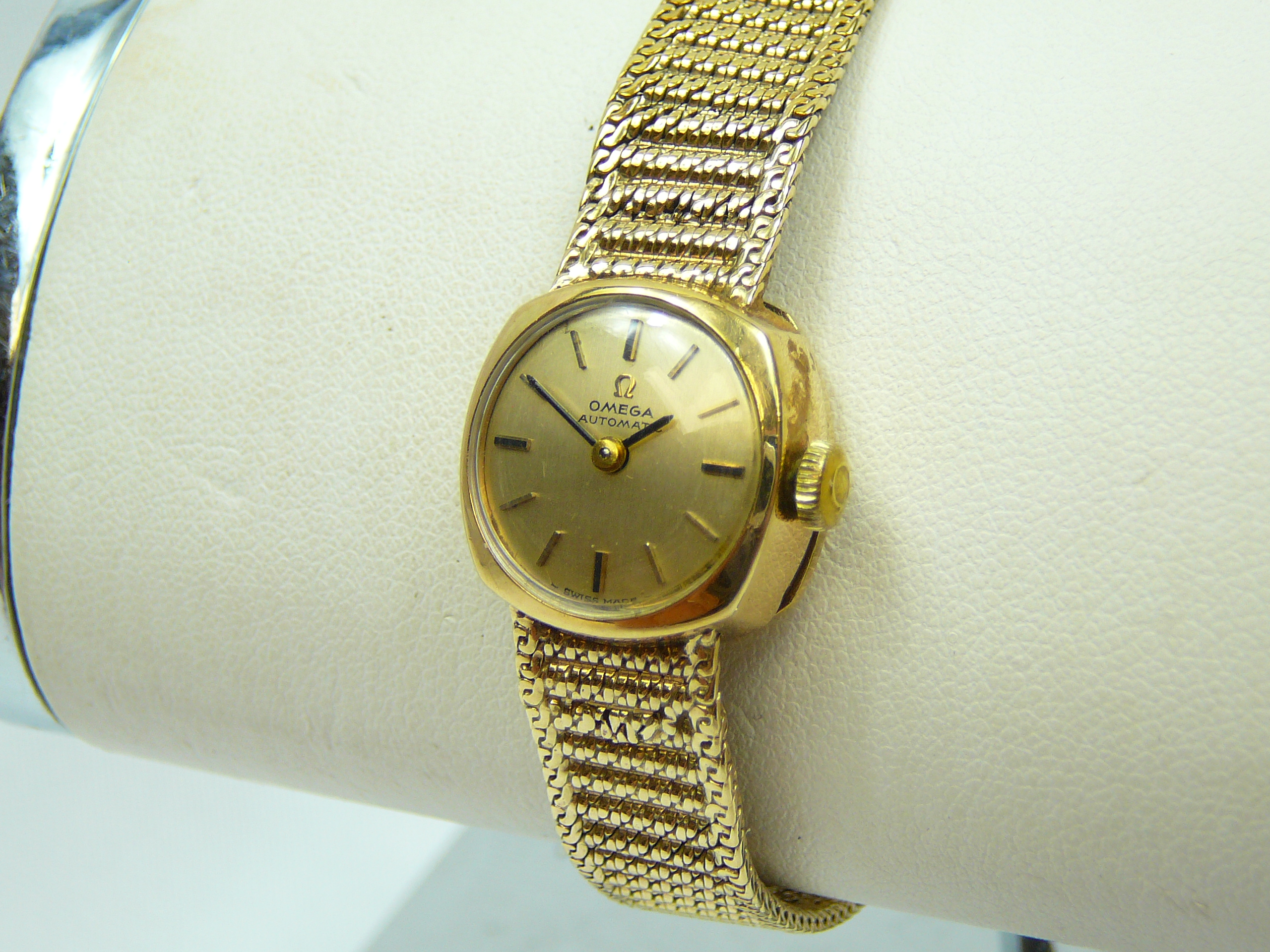 Ladies Gold Vintage Omega Wristwatch