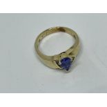 14 ct gold tanzanite and diamond ring