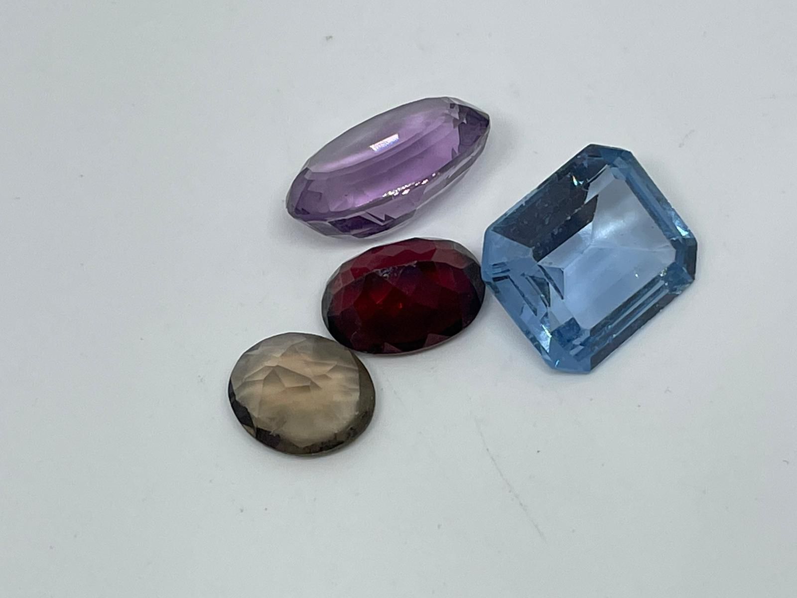 38 ct of gem stones - Image 2 of 2