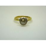 18ct gold and diamond ring