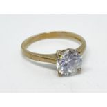 9 ct gold cubic zirconia ring