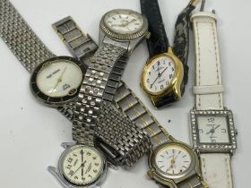 Dealers lot of quartz watches running on test