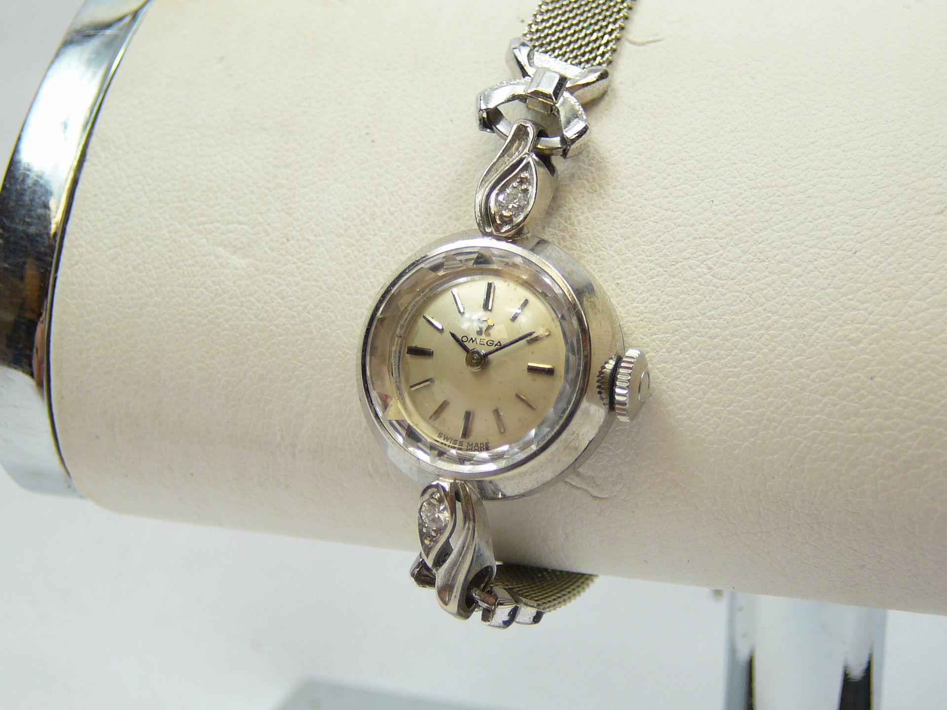 Ladies Vintage Omega Wrist Watch - Image 2 of 3
