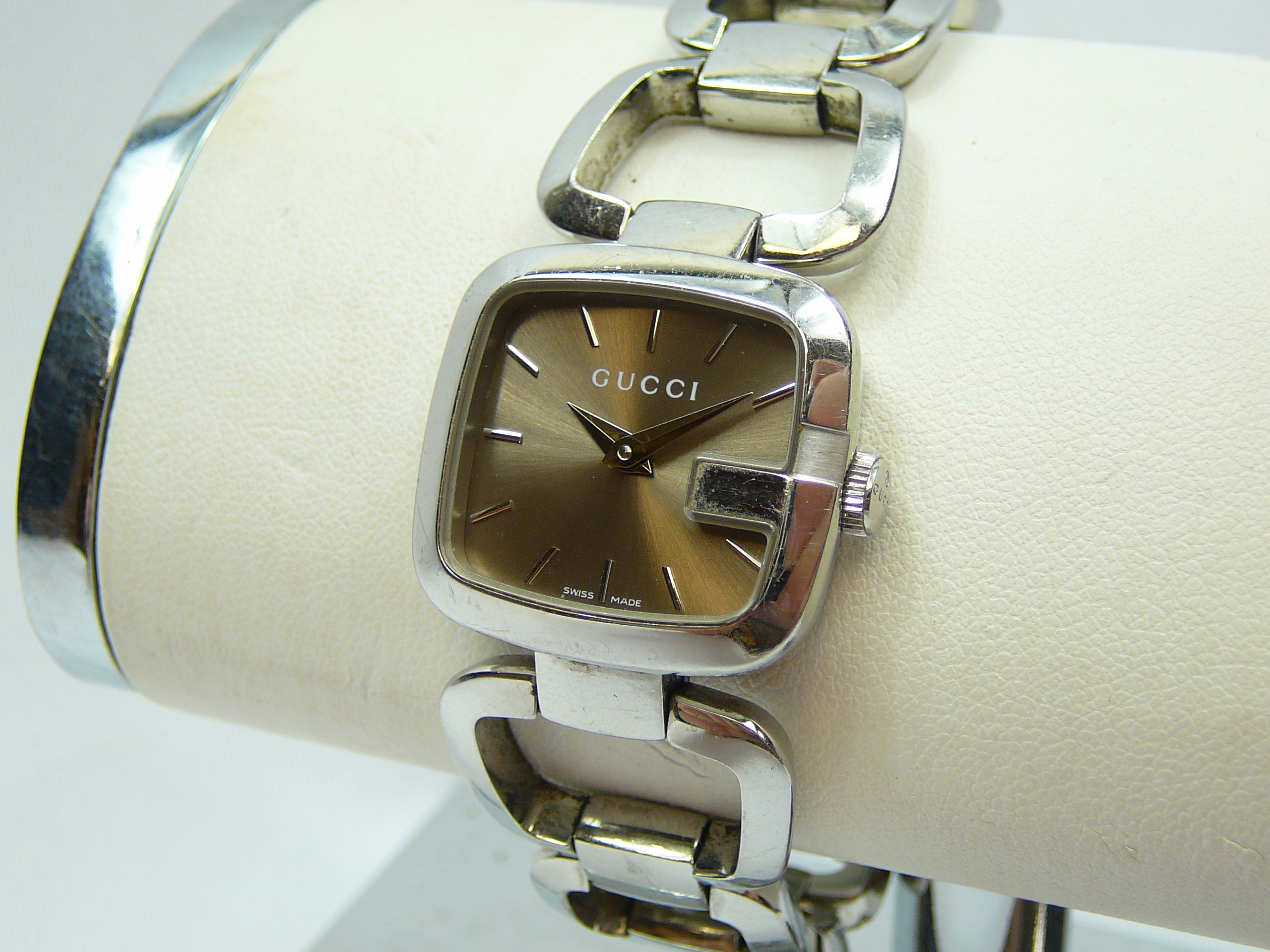 Ladies Gucci Wrist Watch - Image 2 of 3