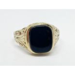 9ct gold onyx ring