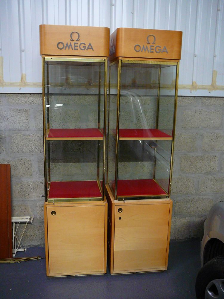 The September 2023 Auction of Watch Boxes & Omega Cabinets. (TRANSFER PAYMENT ONLY - 48 hours)