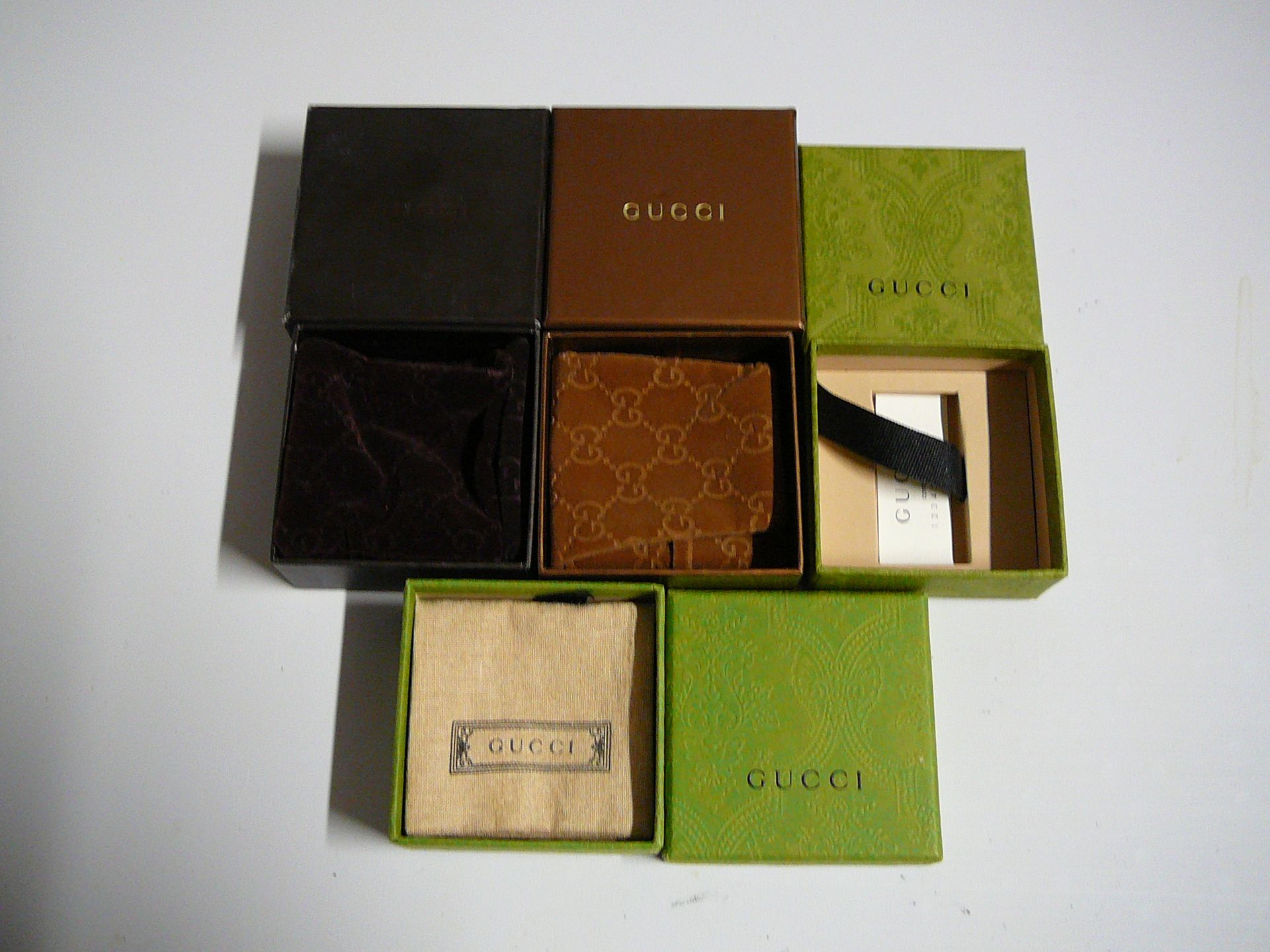 x4 Gucci Boxes]