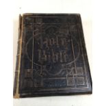 An illustrated bible - The Self Interpreting Family Bible published by JG Murdoch. A/F condition