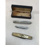 A mother of pearl and silver penknife in box. Hall mark to blade Sheffield 1828 TS - Thomas