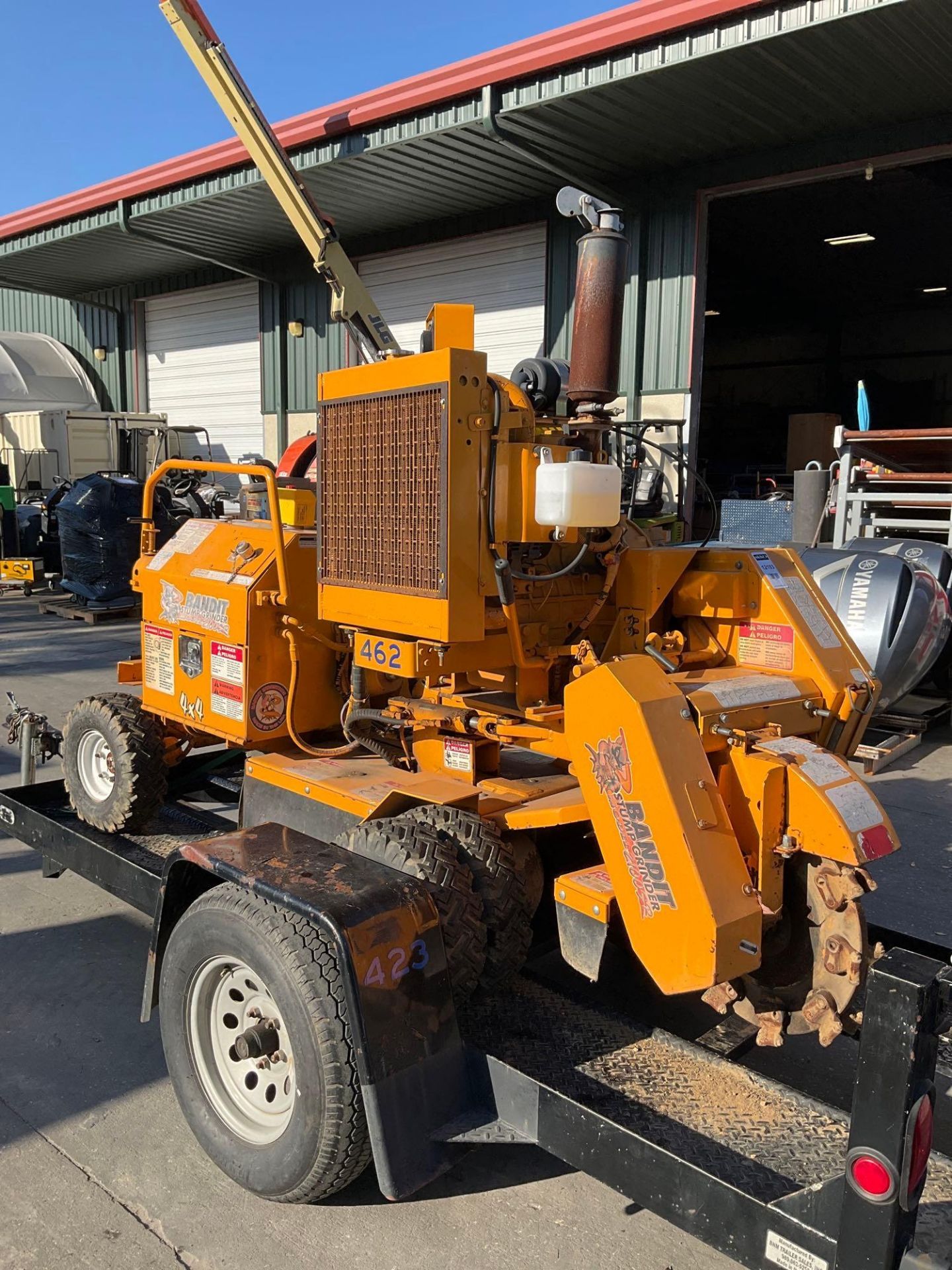 BANDIT STUMP GRINDER 2100SP W/TRAILER, LOW HRS SHOWING, DIESEL, CATERPILLAR MOTOR, 4x4, - Image 24 of 36