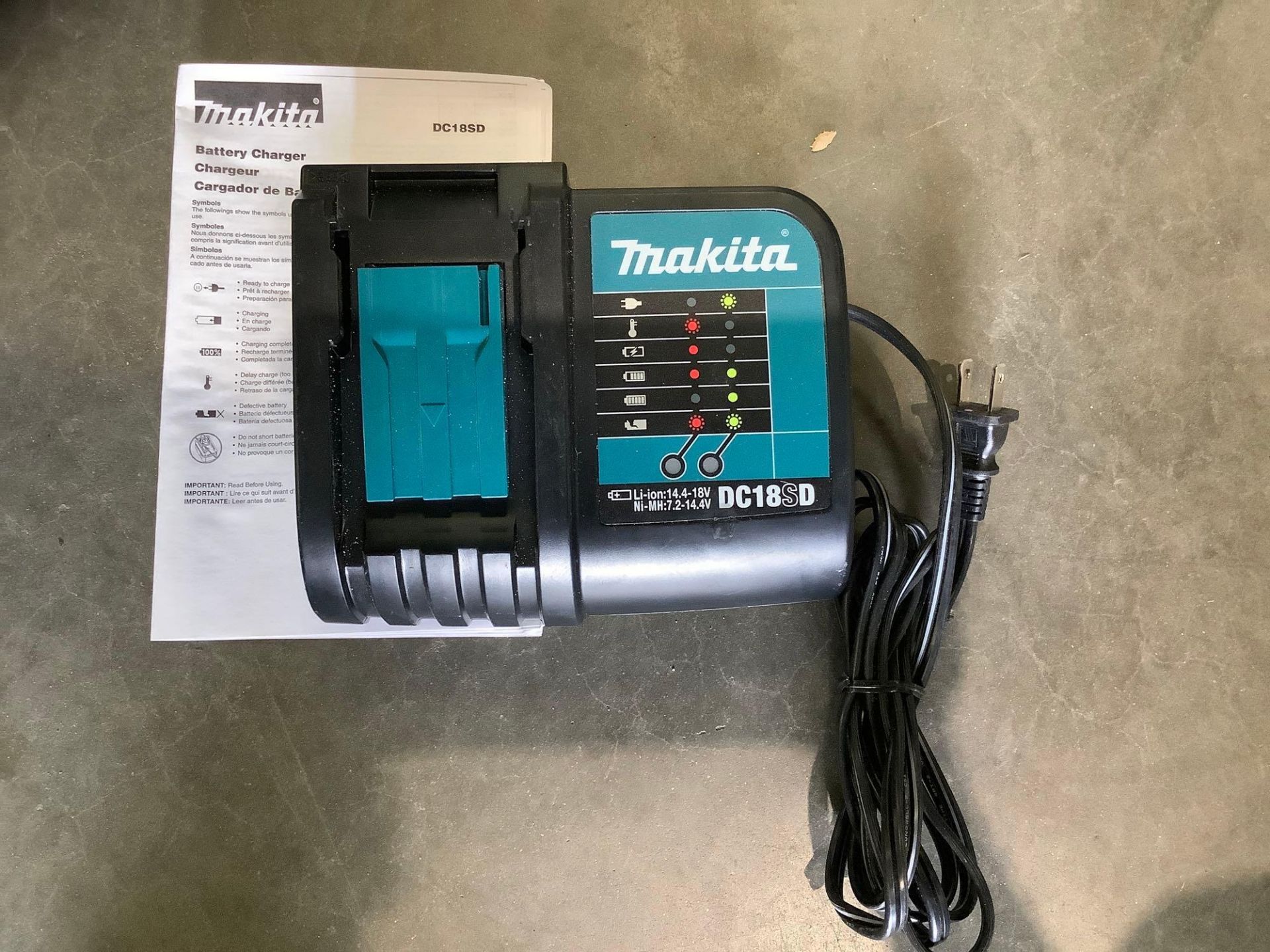 ( 1 )MAKITA BRUSHLESS CORDLESS DRIVER DRILL MODEL XFD13, RECONDITION , ( 1 ) 18V LITHIUM ION BATTERY - Image 4 of 9