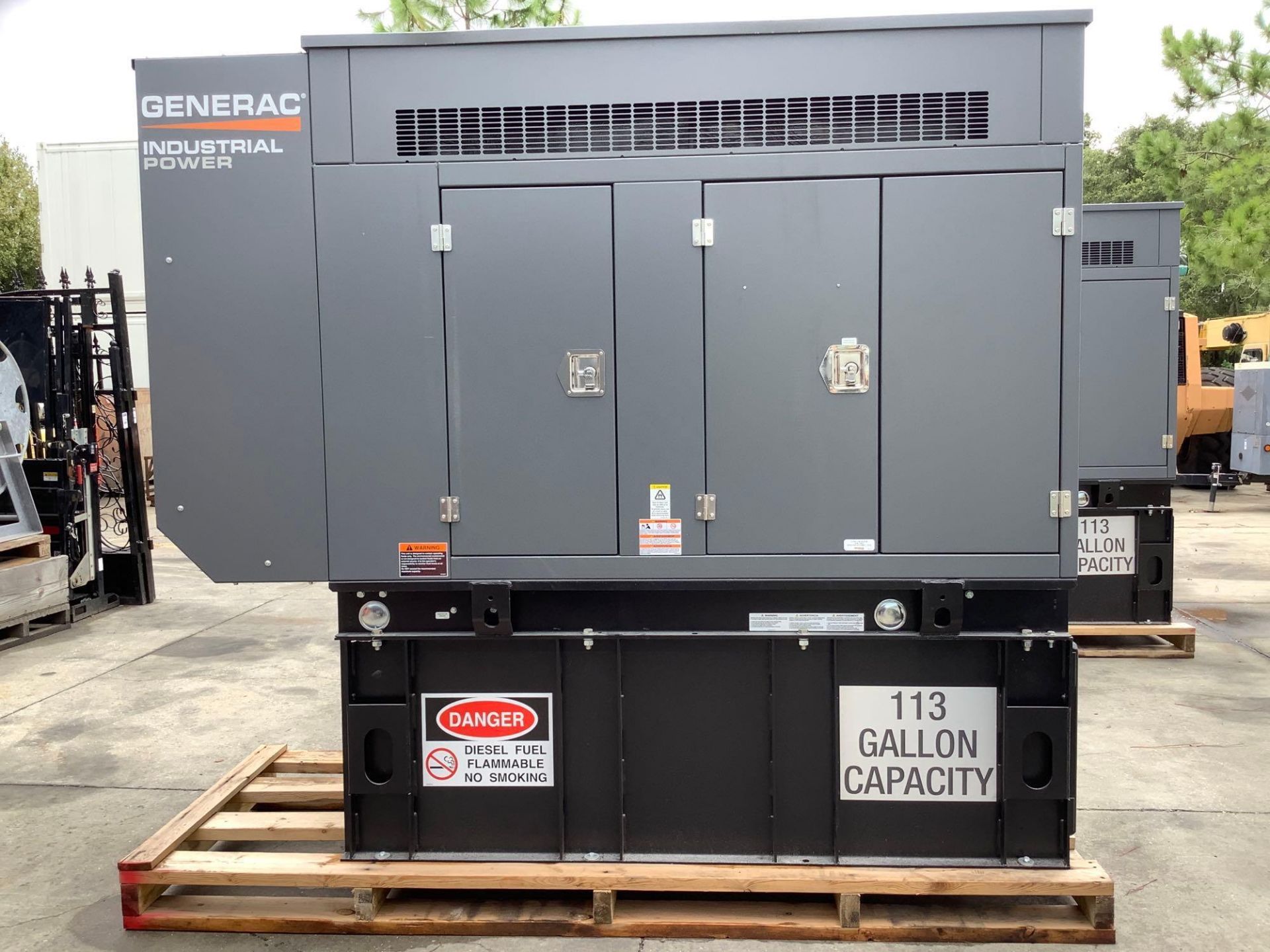 UNUSED GENERAC INDUSTRIAL POWER GENERATOR MODEL SD010, DIESEL , APPROX 10 KW, APPROX 60HZ, PHASE 1, - Image 2 of 23