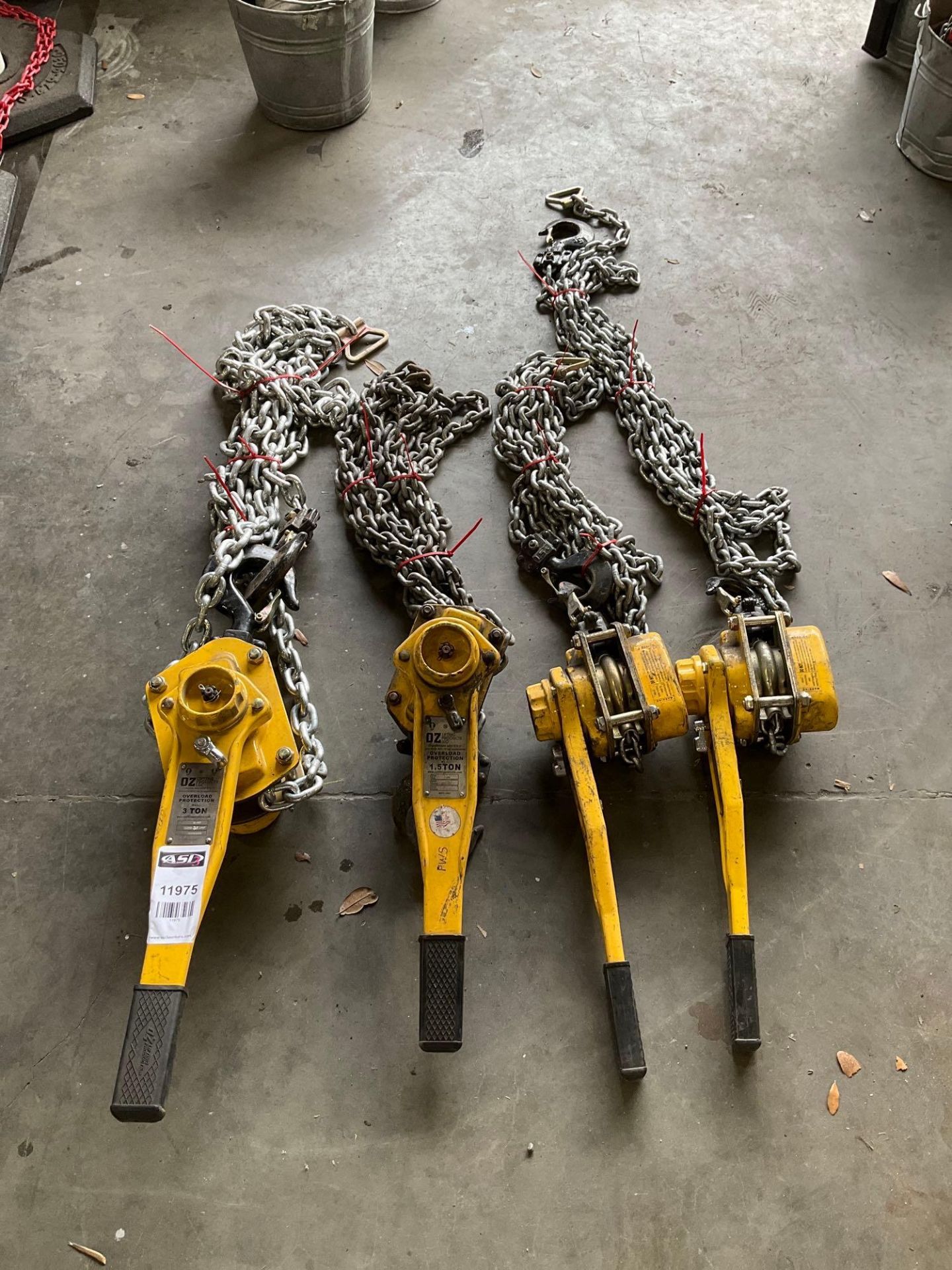 ( 3 ) OZ LIFTING 1.5 TON LEVER HOIST & ( 1 ) OZ LIFTING 3TON LEVER HOIST