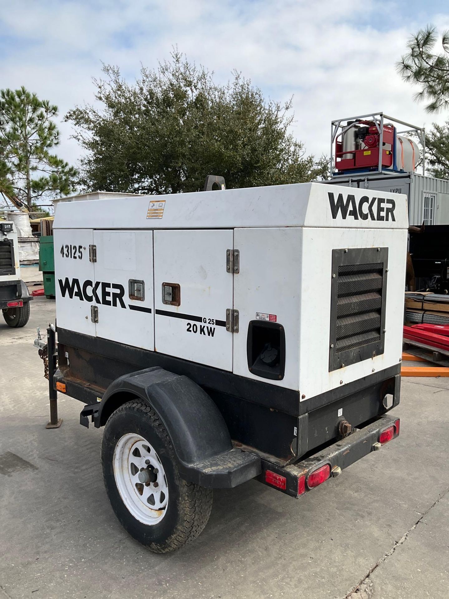 WACKER G25 20 KW GENERATOR, DIESEL, TRAILER MOUNTED,ISUZU ENGINE, APPROX PHASE 3/1, APPROX 208/480-1 - Image 6 of 26