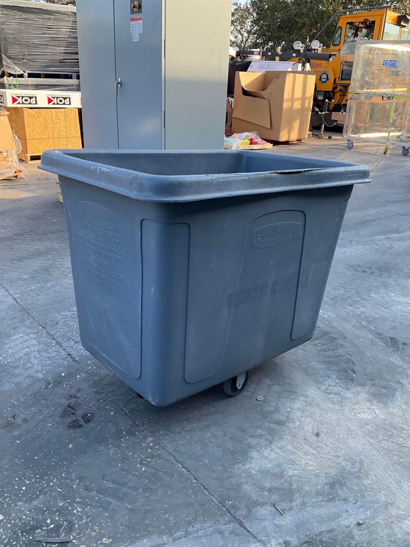 RUBBERMAID 4616 CUBE BIN ON WHEELS , APPROX 43” W x 28” L x 38” T - Image 4 of 6