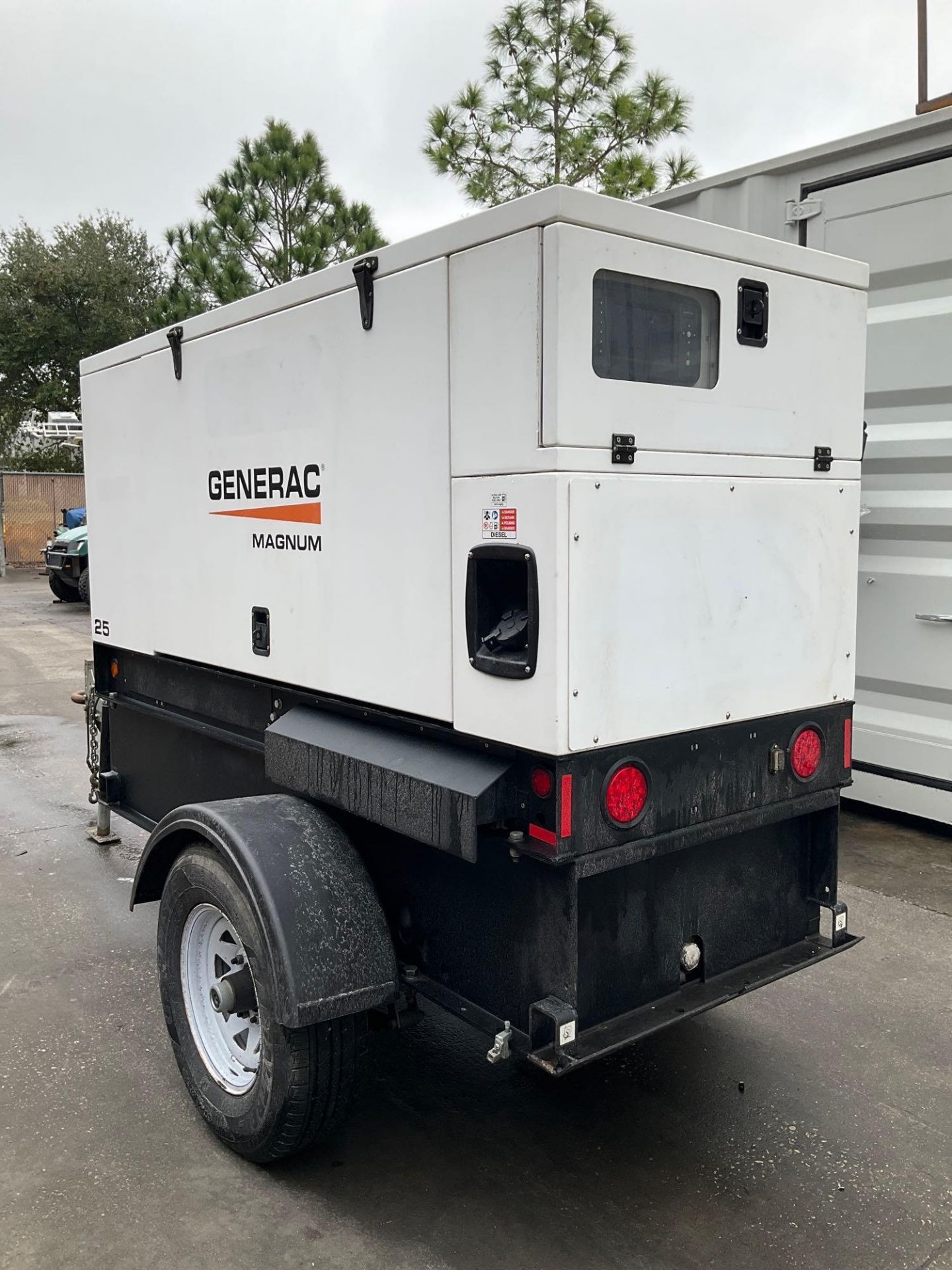 2018 GENERAC MAGNUM GENERATOR MODEL MMG25IF4, TRAILER MOUNTED, ISUZU ENGINE, DIESEL, APPROX PHASE 1/ - Image 7 of 30