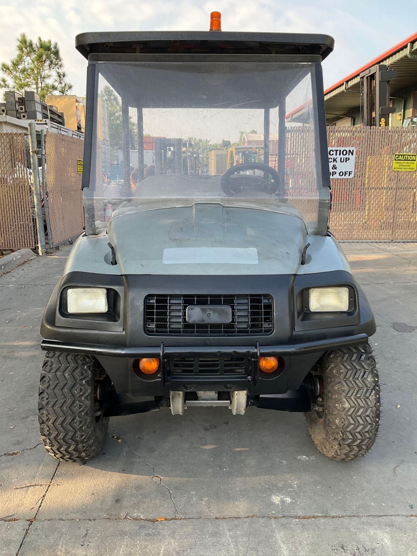 2016 CLUB CAR CARRYALL 1700 SE DSL ATV , DIESEL, KUBOTA ENGINE , CREW CAB, MANUAL DUMP BED, HITCH, B - Image 8 of 12