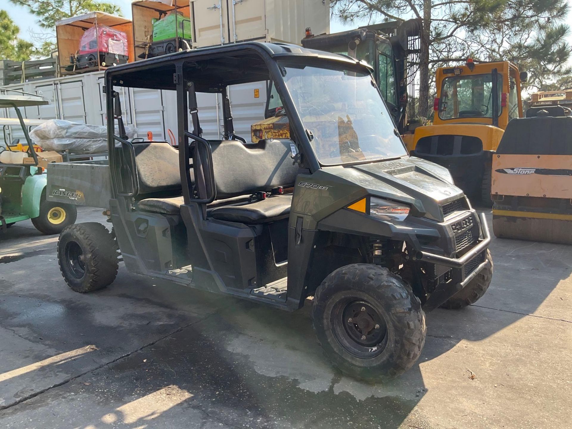 POLARIS RANGER 4x4 ATV, GAS POWERED, CREW CAB, MANUAL DUMP BED, HITCH, BILL OF SALE ONLY, RUNS AND D - Image 6 of 12