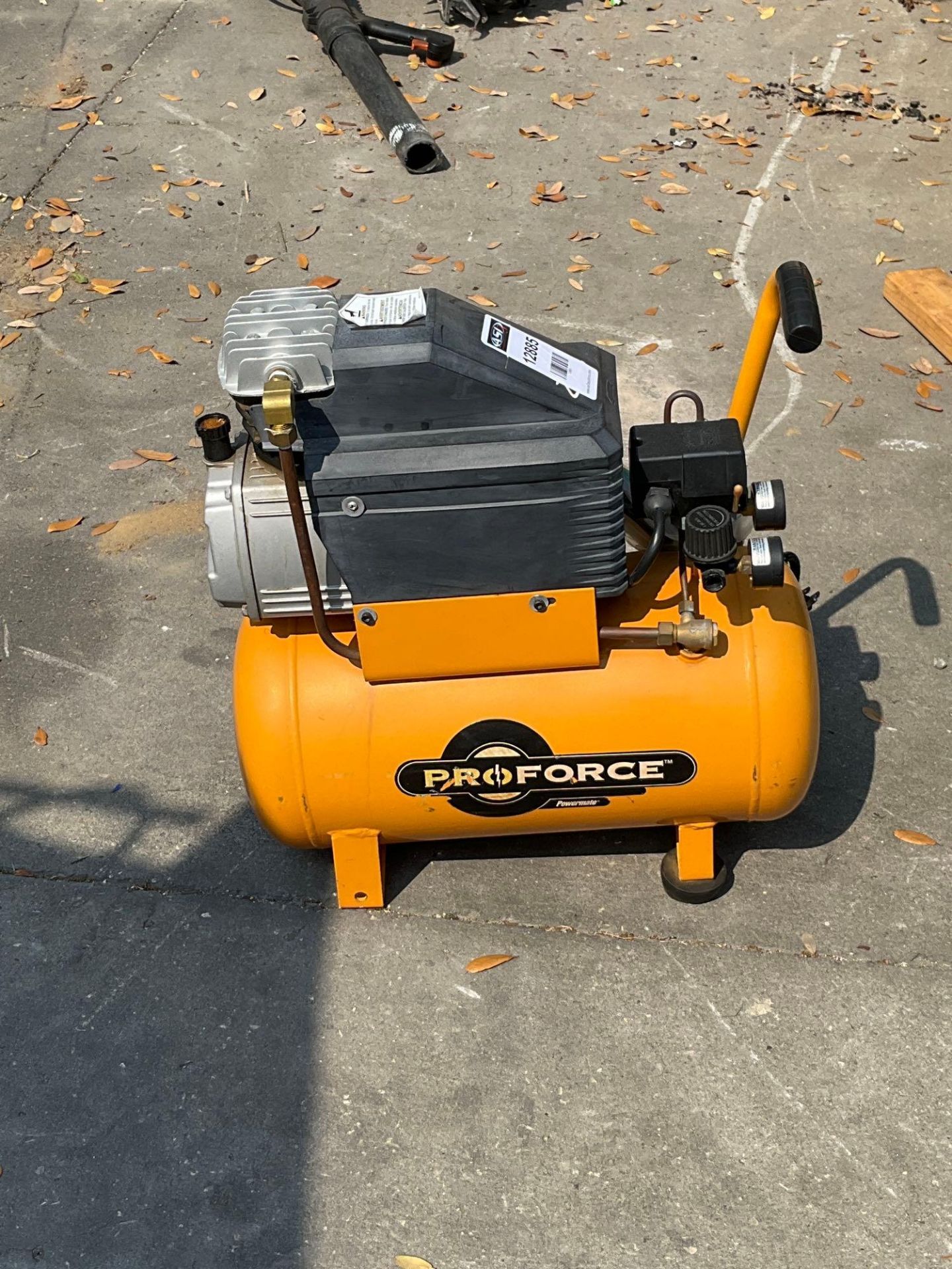 PROFORCE POWERMATE AIR COMPRESSOR - Image 3 of 5