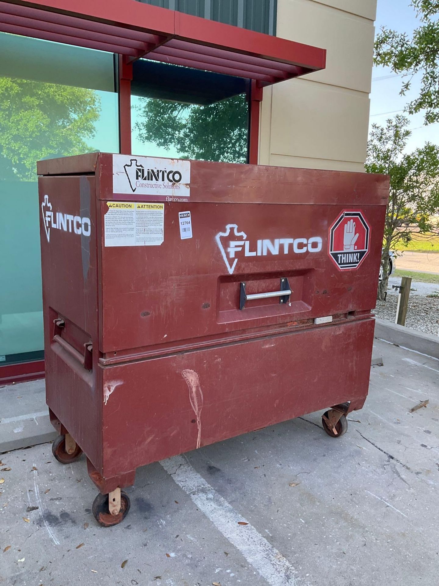 INDUSTRIAL TOOL BOX ON WHEELS - Image 3 of 6