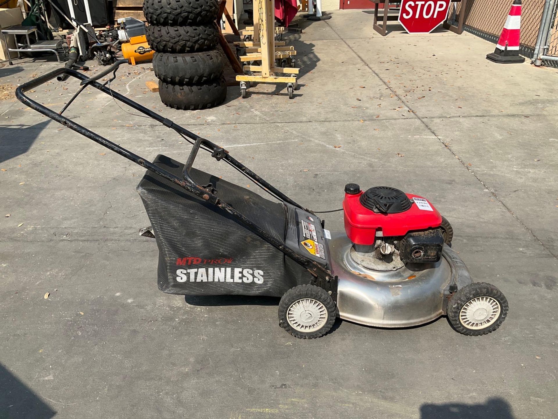 MTD PRO STAINLESS MOWER MODEL 11A-422Q713 - Image 2 of 9