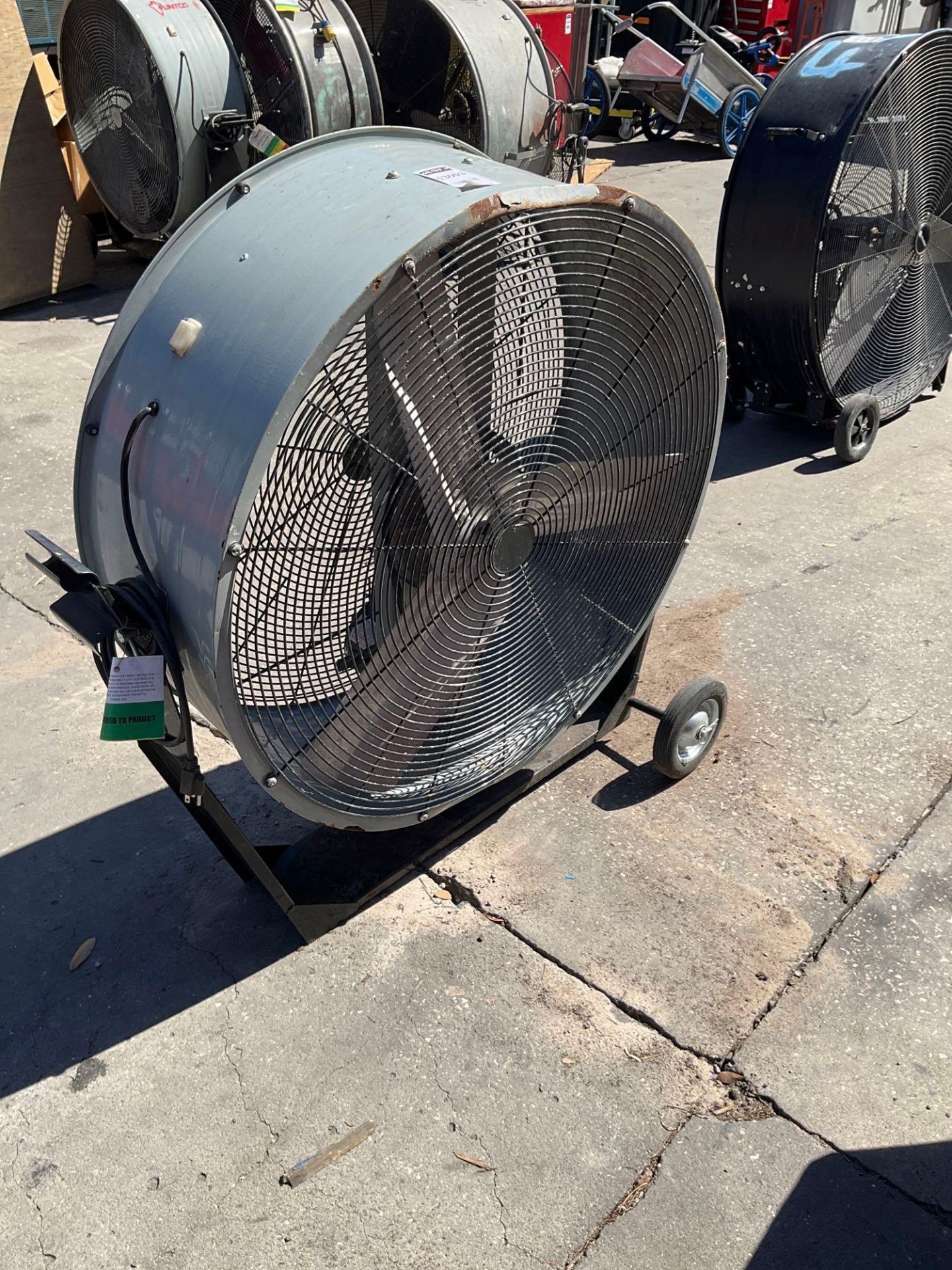 BARREL FAN ON WHEELS , ELECTRIC, DID NOT POWER ON