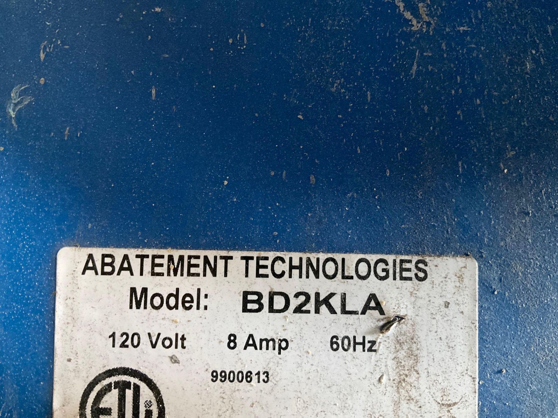 ABATEMENT TECHNOLOGIES BULLDOG NEGATIVE AIR MACHINE MODEL BD2KLA, ELECTRIC. APPROX 120 VOLTS, APPROX - Image 8 of 8