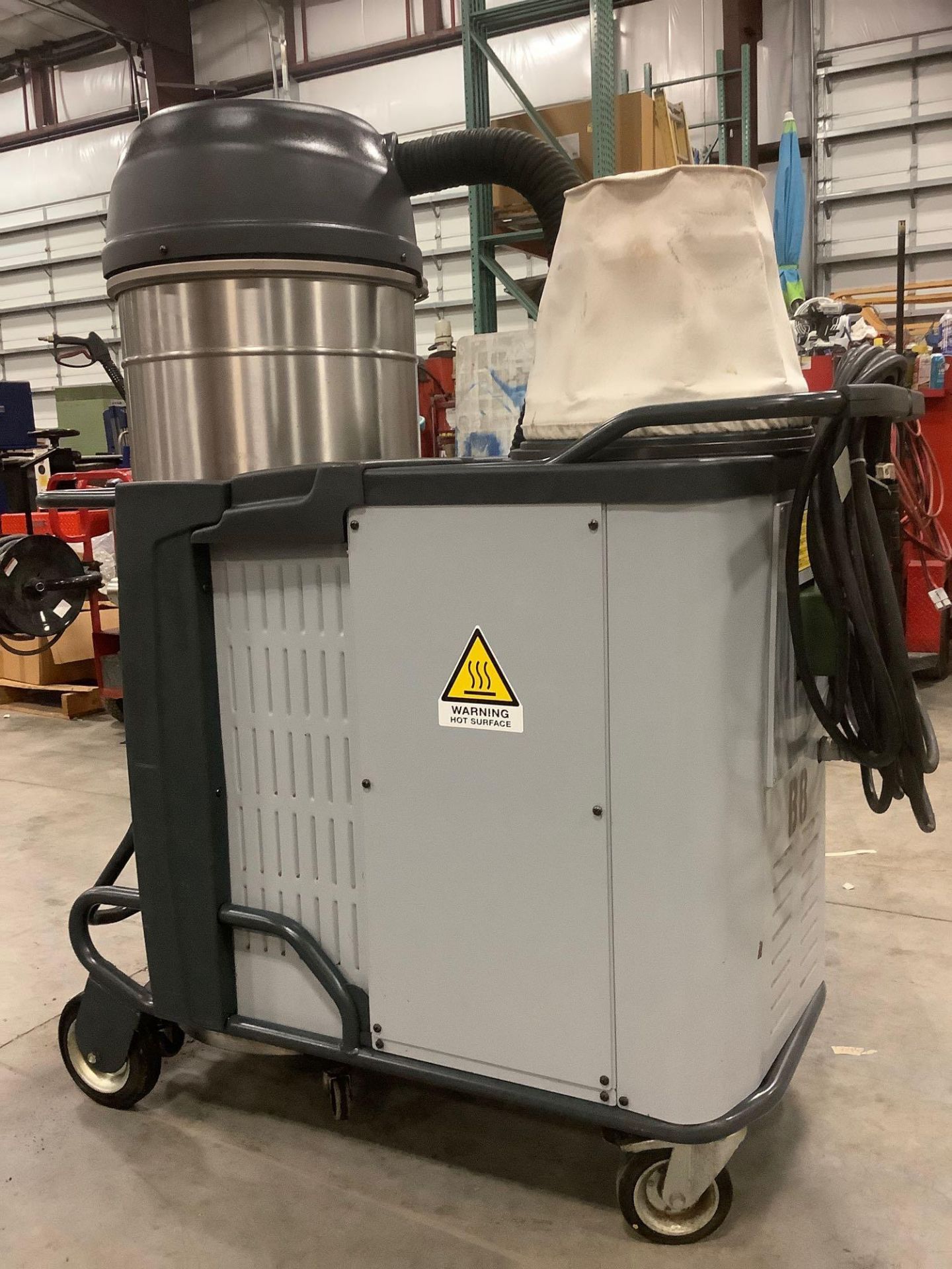 NILFISK CFM INDUSTRIAL VACUUM MODEL VHT437EXP, APPROX 460 VOLTS, - Image 5 of 11