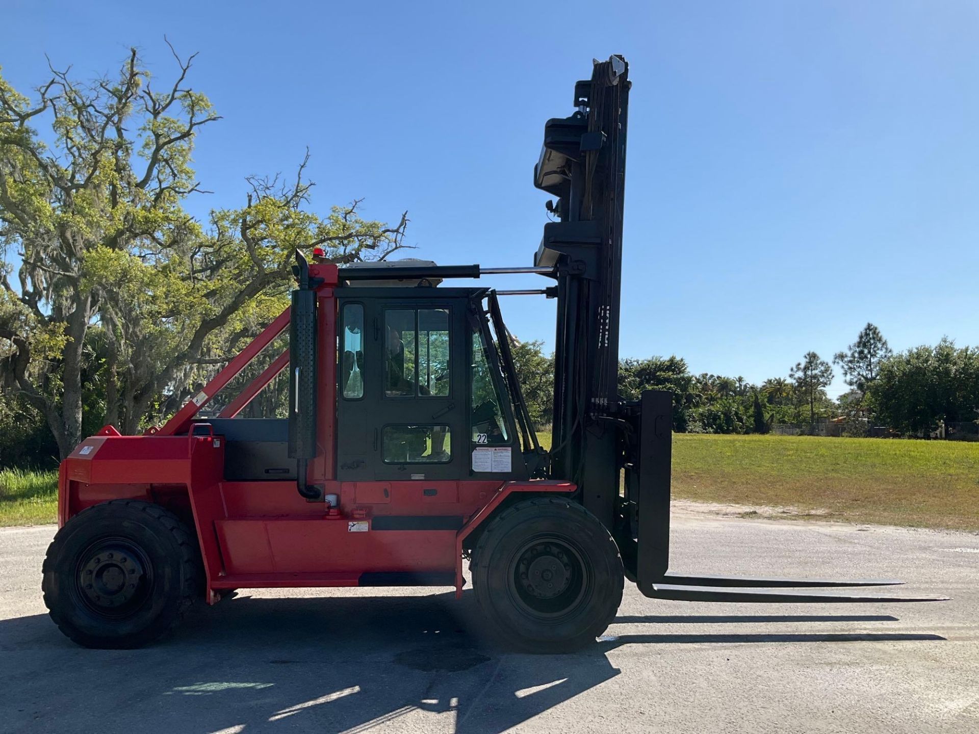 TAYLOR FORKLIFT MODEL T-300M, DIESEL, DOUBLE ENTRY ENCLOSED CAB, APPROX MAX CAPACITY 30,000LBS - Image 6 of 15