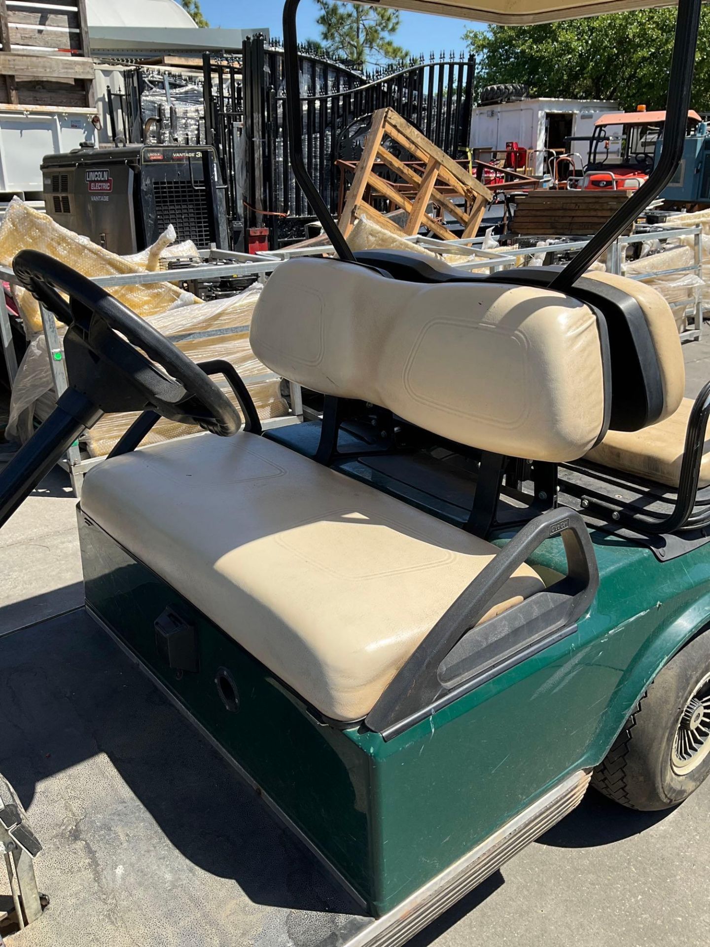 CLUB CAR GOLF CART, ELECTRIC, BACK SEAT FOLD DOWN , NEW BATTERIES, BILL OF SALE ONLY, RUNS AND DRIVE - Image 4 of 10