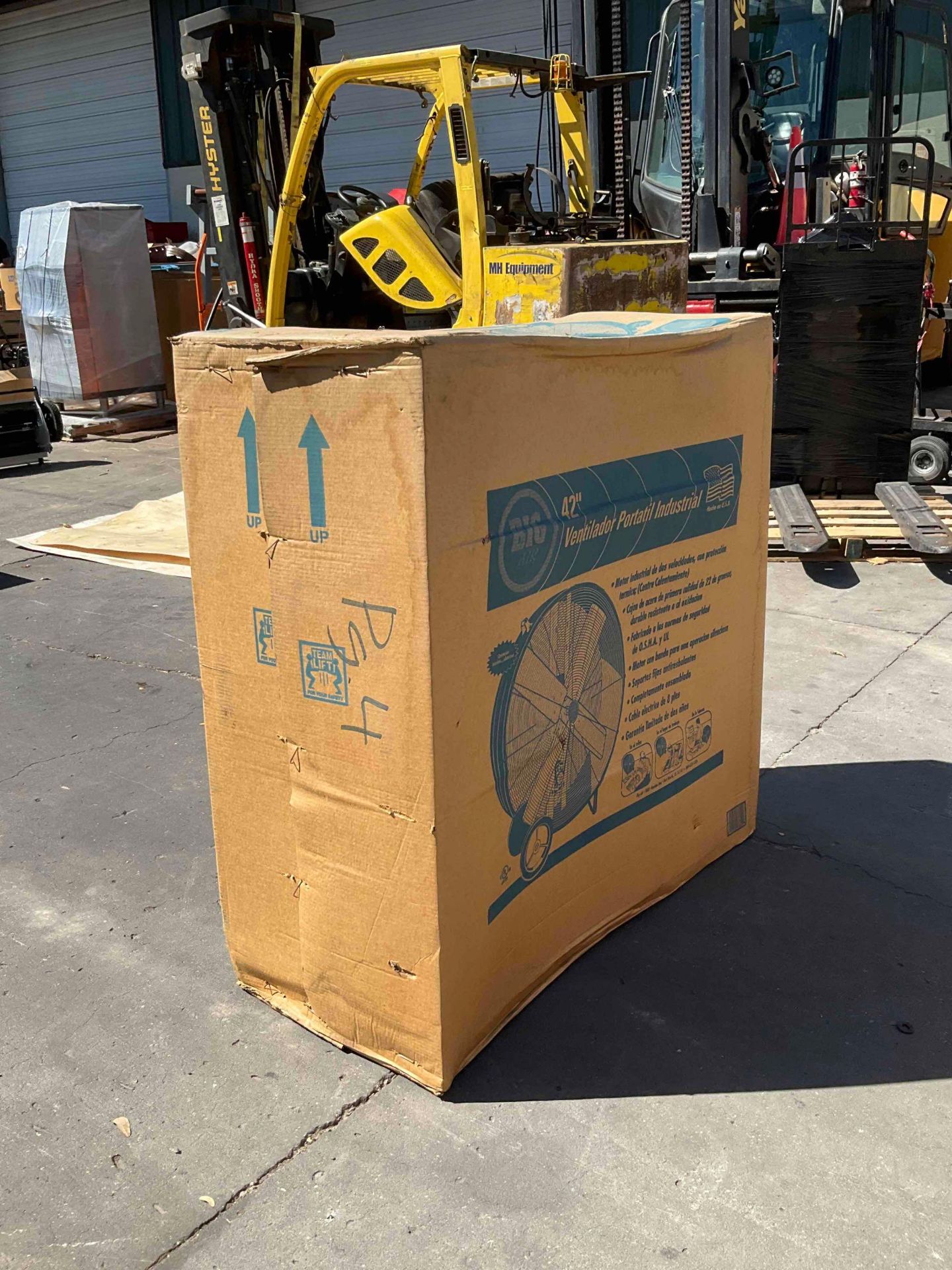 UNUSED BIG AIR 42" INDUSTRIAL 2 SPEED BELT DRIVE PORTABLE AIR CIRCULATOR - Image 3 of 6