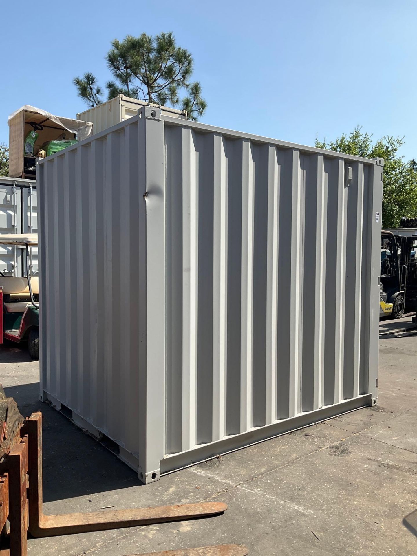 9' OFFICE / STORAGE CONTAINER, FORK POCKETS WITH SIDE DOOR ENTRANCE & SIDE WINDOW, APPROX 99'' T x 8 - Image 2 of 11