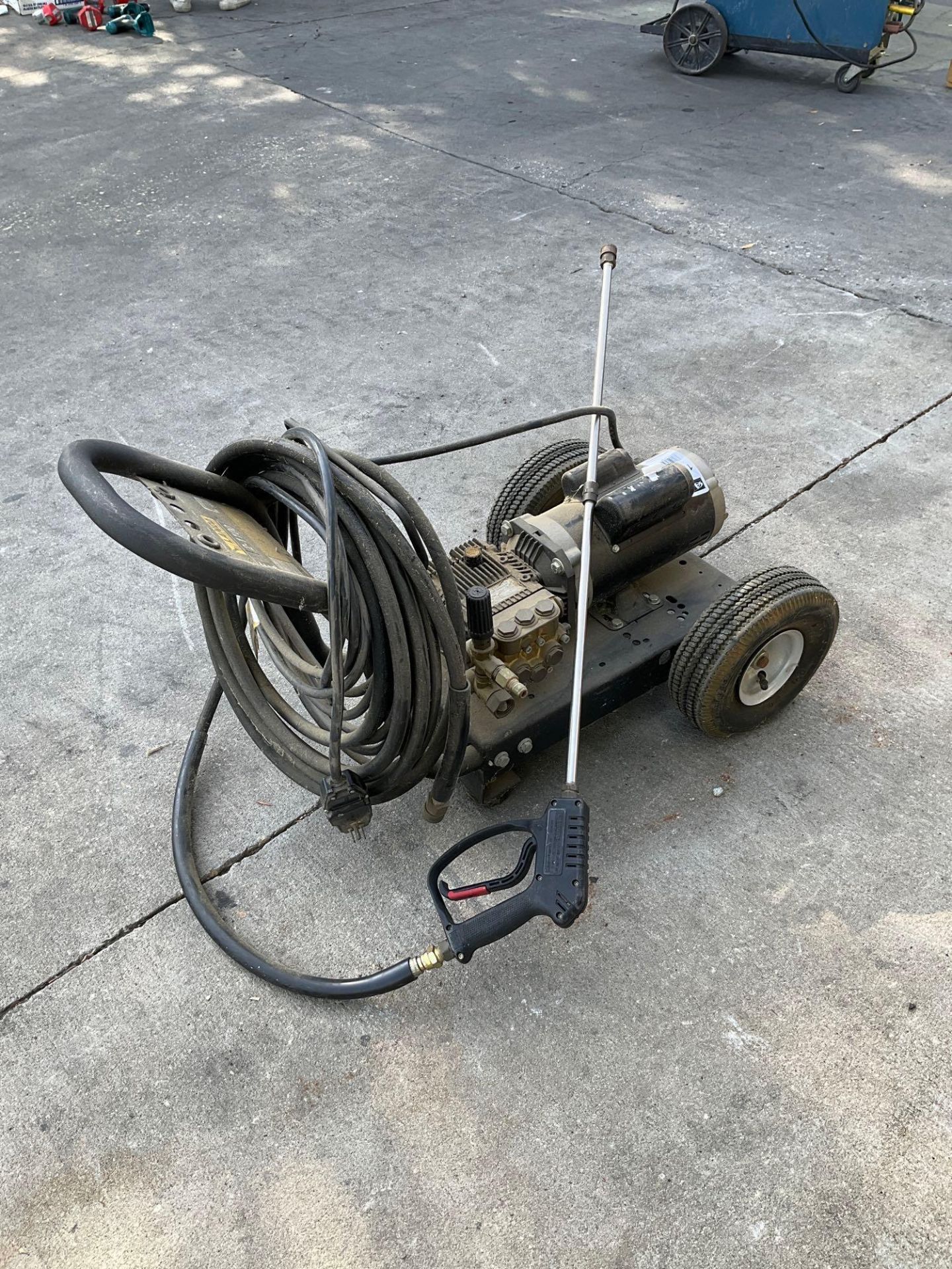 LANDA PRESSURE WASHER MODEL PDE 2-1100 WITH BALDOR COMMERCIAL MOTOR, APPROX 120V, PHASE 1, APPROX 10 - Image 5 of 12