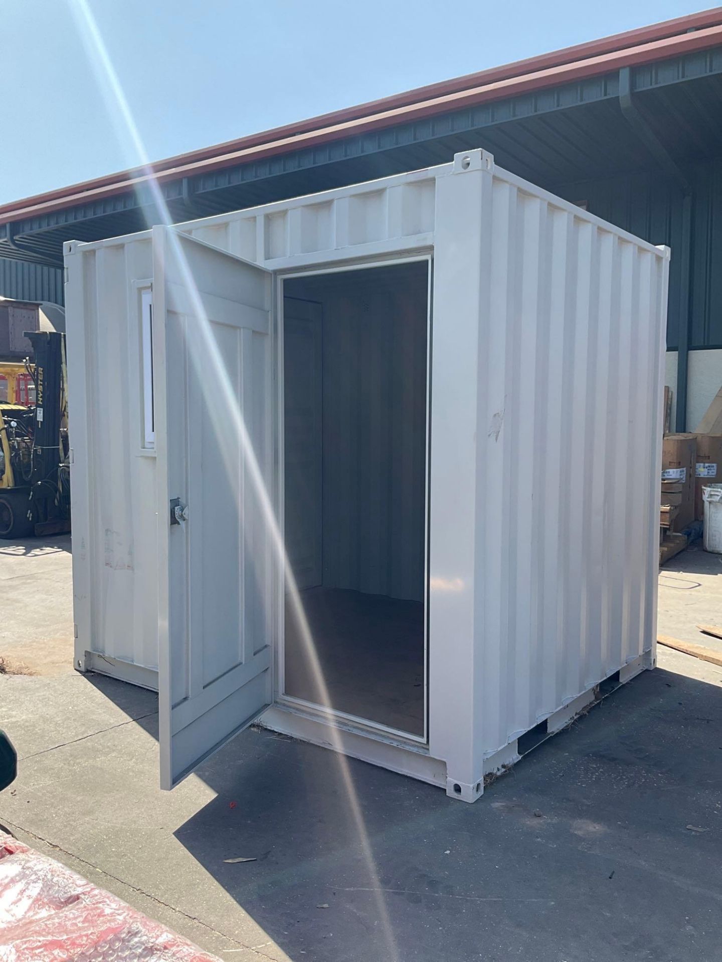 9' OFFICE / STORAGE CONTAINER, FORK POCKETS WITH SIDE DOOR ENTRANCE & SIDE WINDOW, APPROX 99'' T x 8 - Image 4 of 11