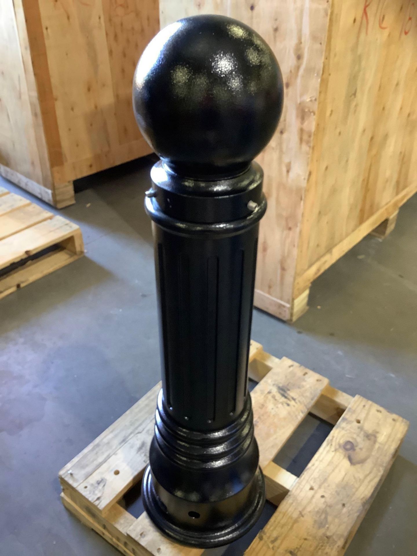 NEW/UNUSED (22 TOTAL) RETRACTABLE HYDRAULIC SECURITY BOLLARDS SYSTEM - Image 22 of 42