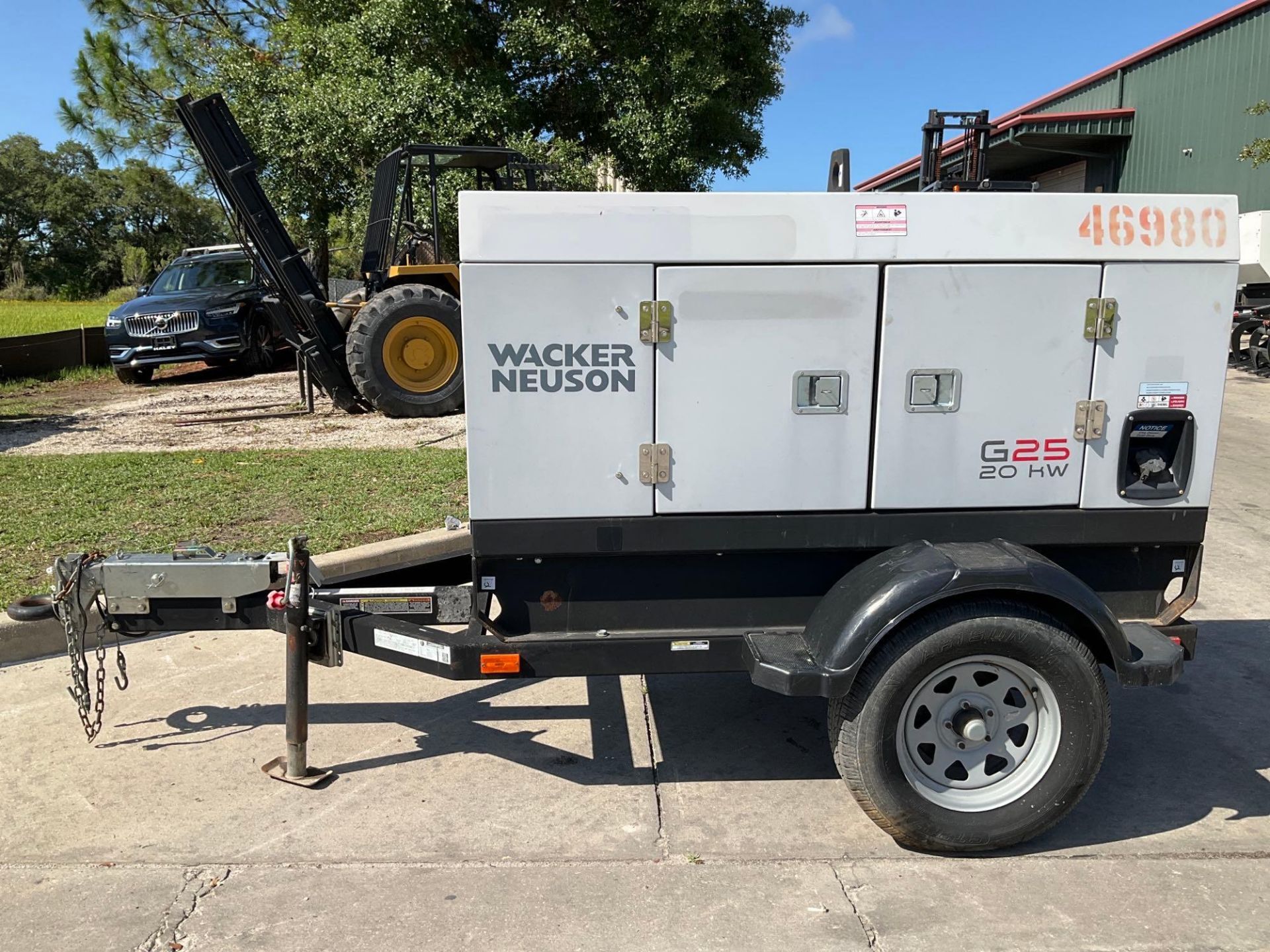 2017 WACKER NEUSON G25 20KW GENERATOR, DIESEL, ISUZU ENGINE,  TRAILER MOUNTED, APPROX PHASE 3/1, APP - Image 10 of 20