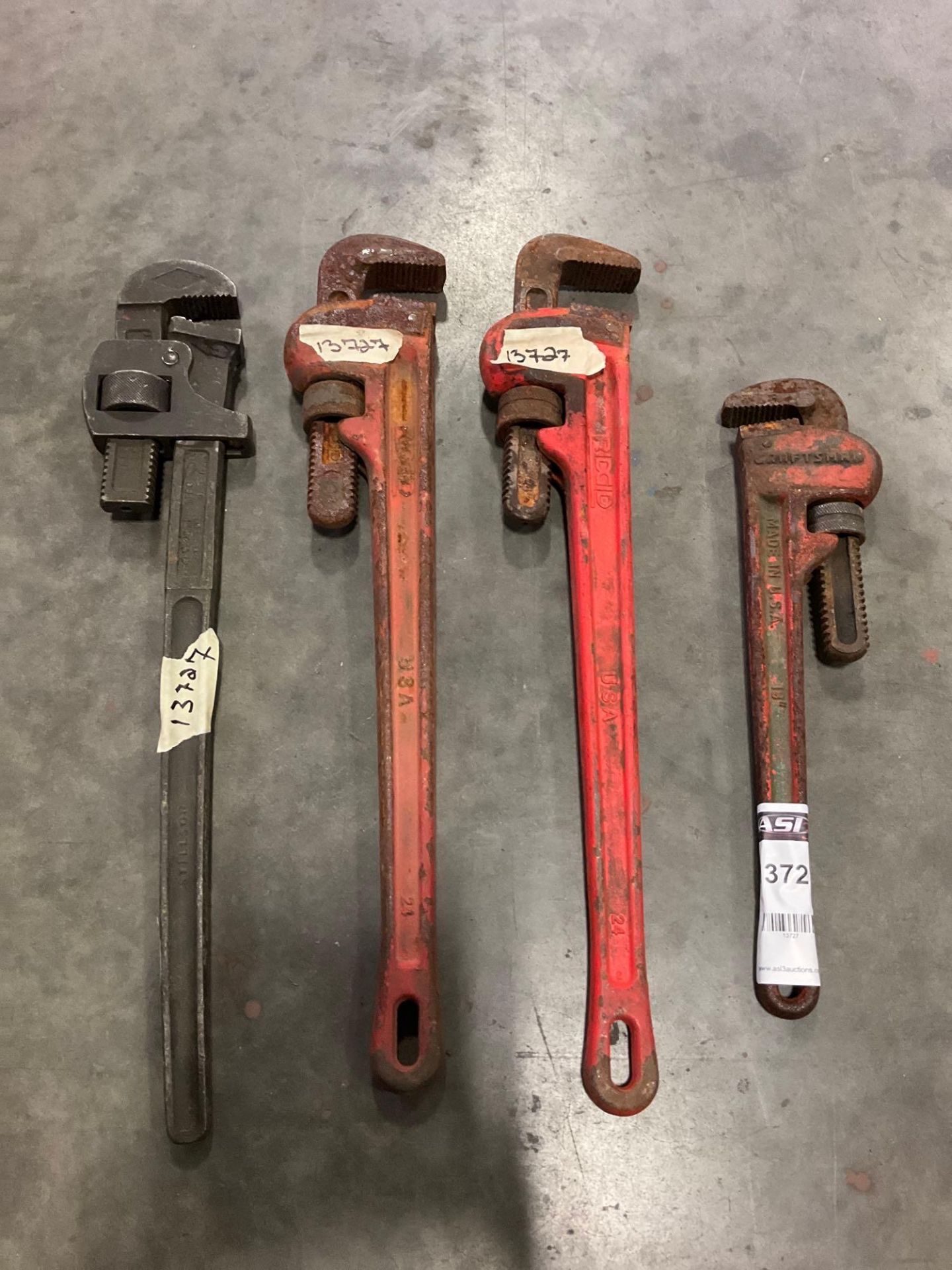 ( 2) RIDGID ( 1 ) CRAFTSMAN & ( 1 ) MISC PIPE WRENCHES
