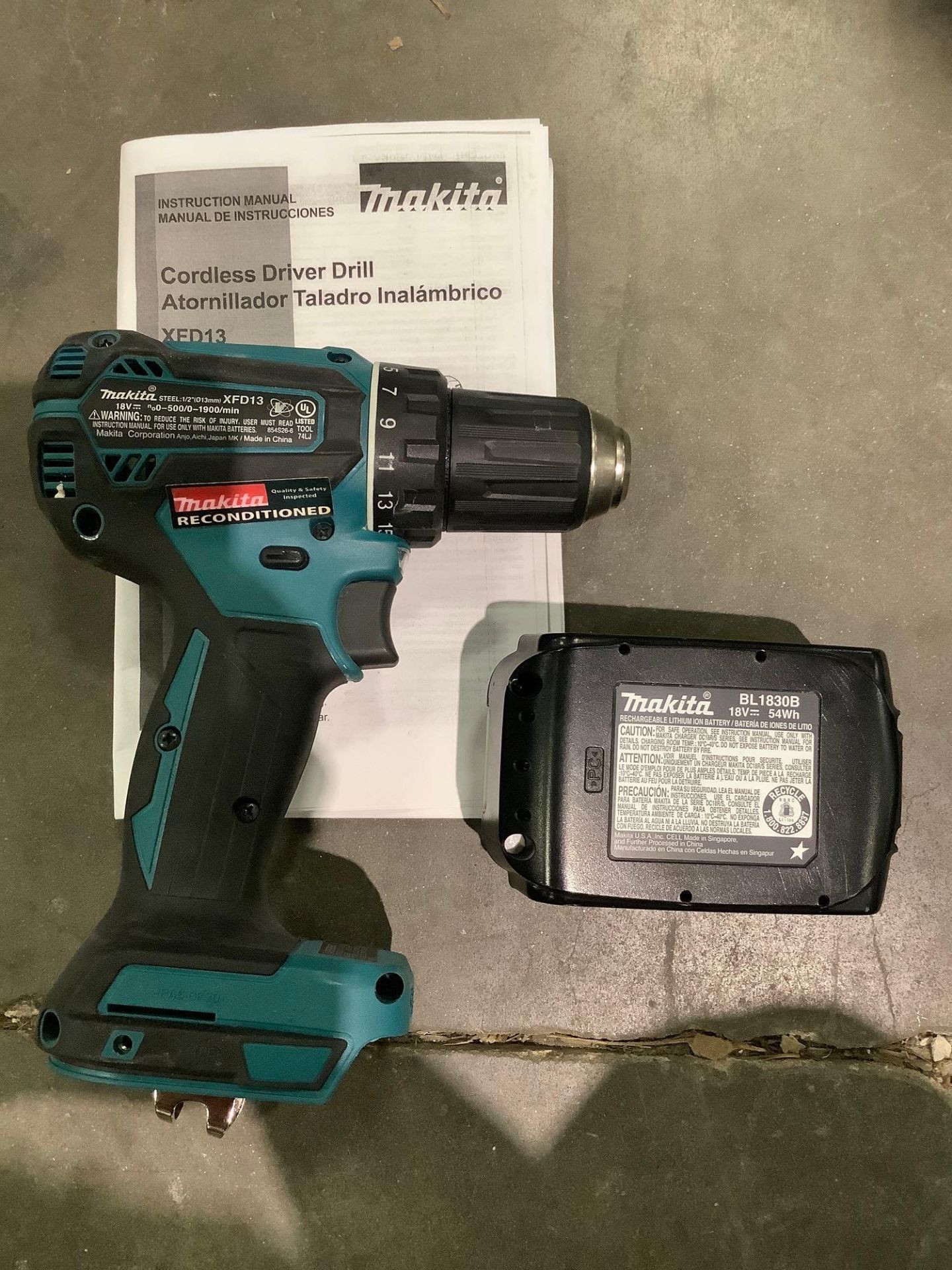 ( 1 )MAKITA BRUSHLESS CORDLESS DRIVER DRILL MODEL XFD13, RECONDITION , ( 1 ) 18V LITHIUM ION BATTERY - Image 3 of 9