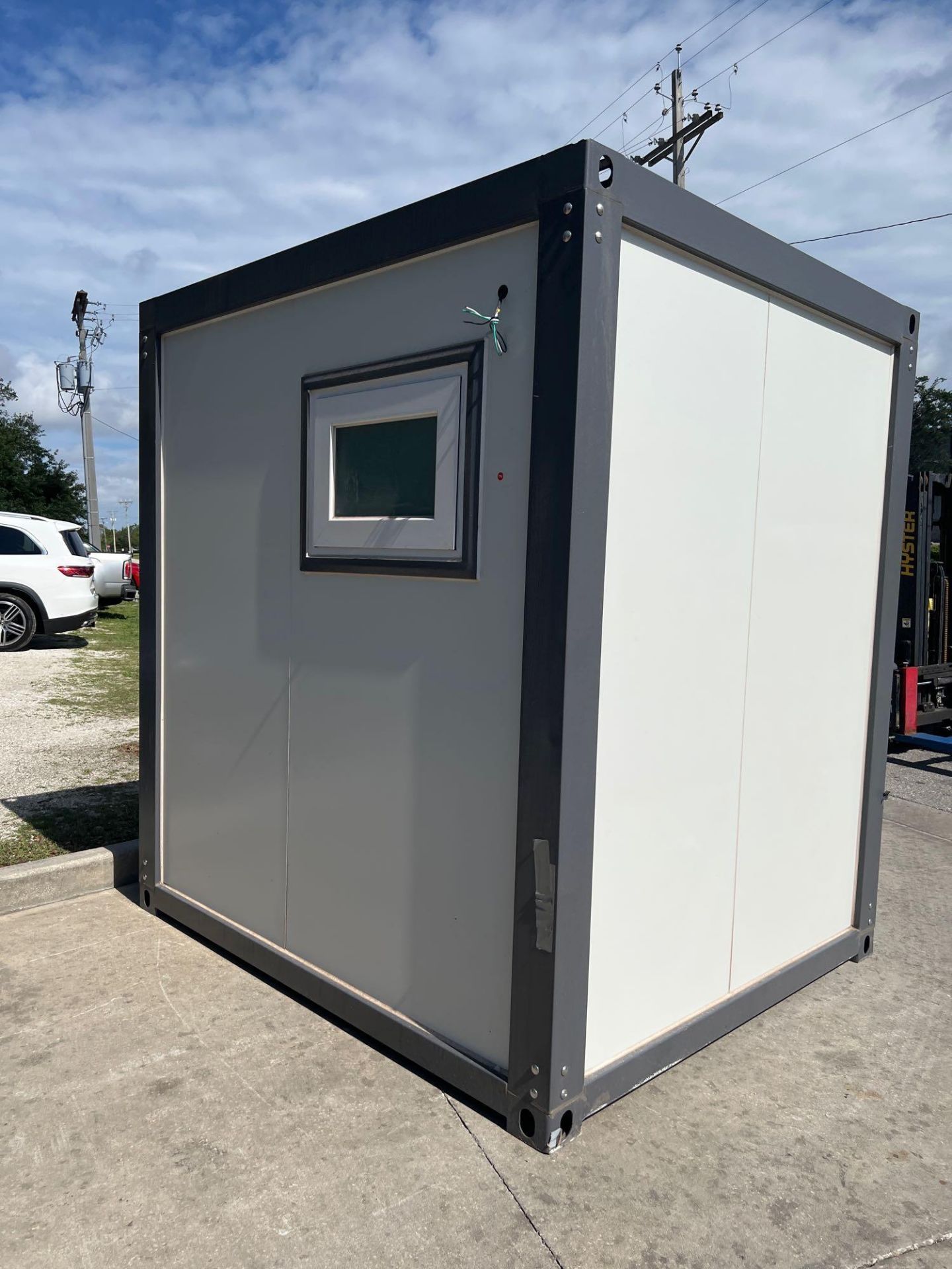 UNUSED PORTABLE BATHROOM UNIT WITH VANITY, SHOWER, TOILET, WINDOW, PLUMBING AND ELECTRIC HOOK UP, 11 - Image 5 of 13