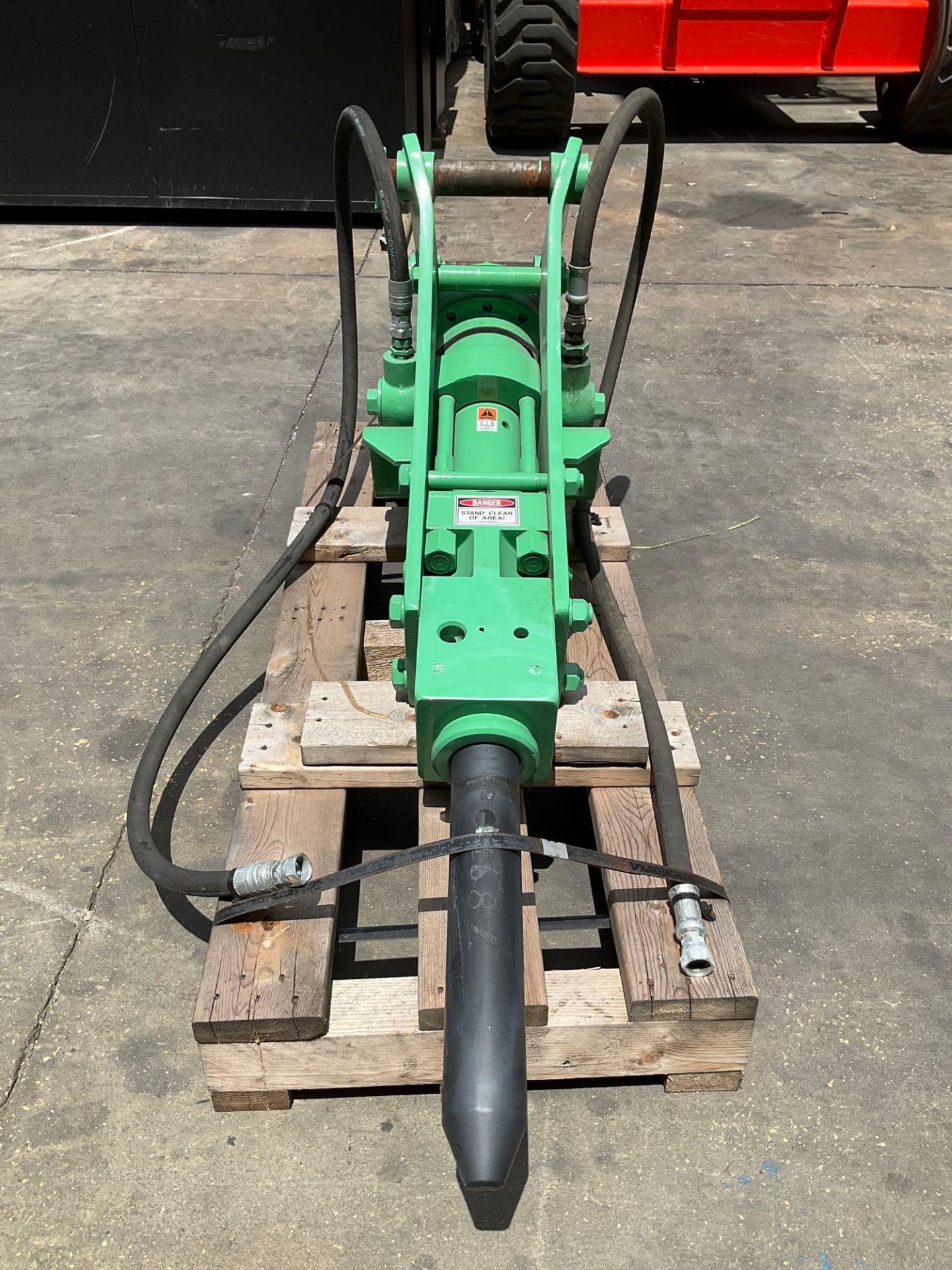 UNUSED TRAMAC HYDRAULIC HAMMER ATTACHMENT MODEL BRH 125, APPROX 66” - Image 8 of 8