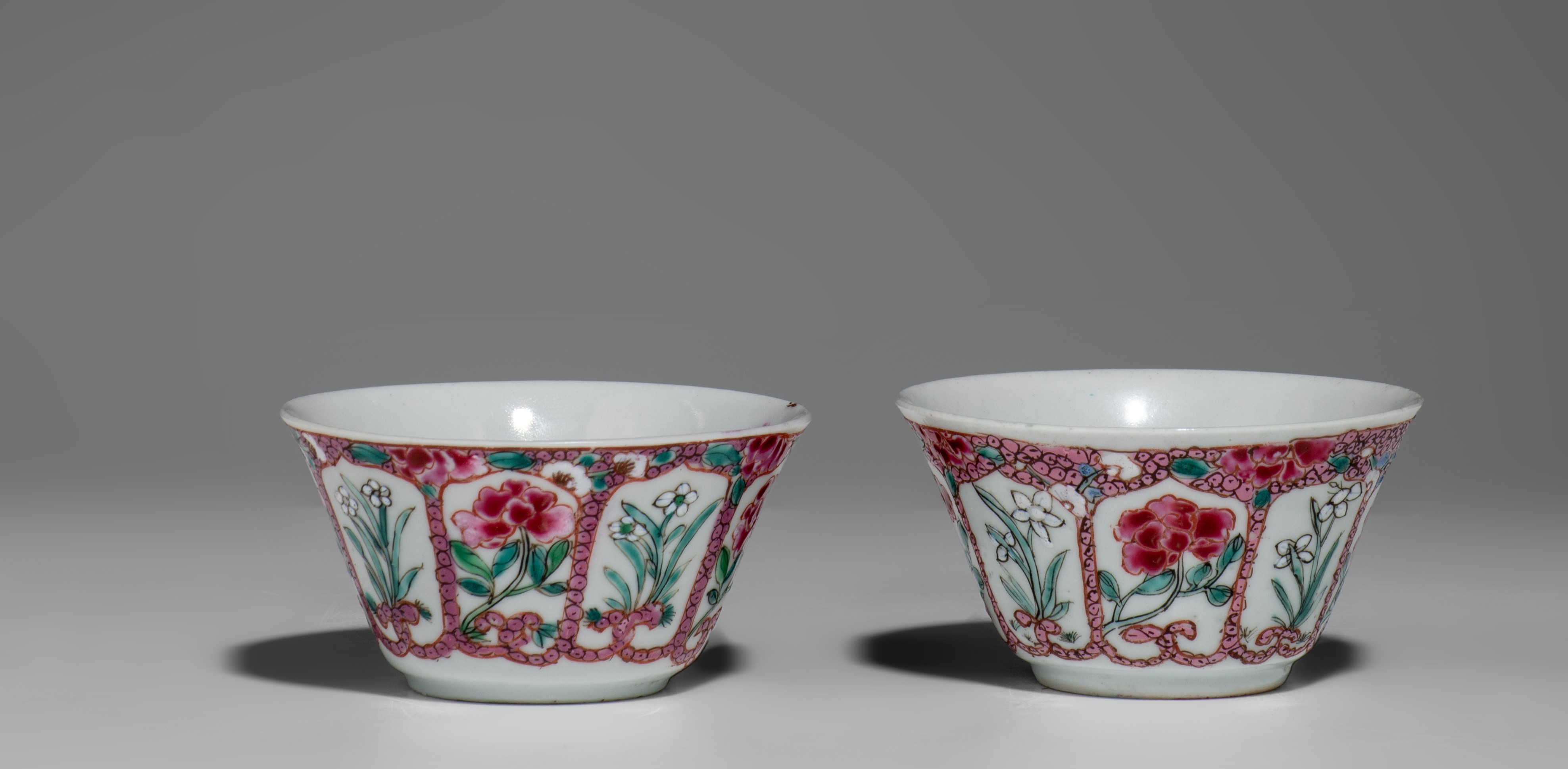 A set of Chinese famille rose and famille noire cup and saucer, and a second cup, 18thC, H 4 - ø 7 ( - Image 6 of 8