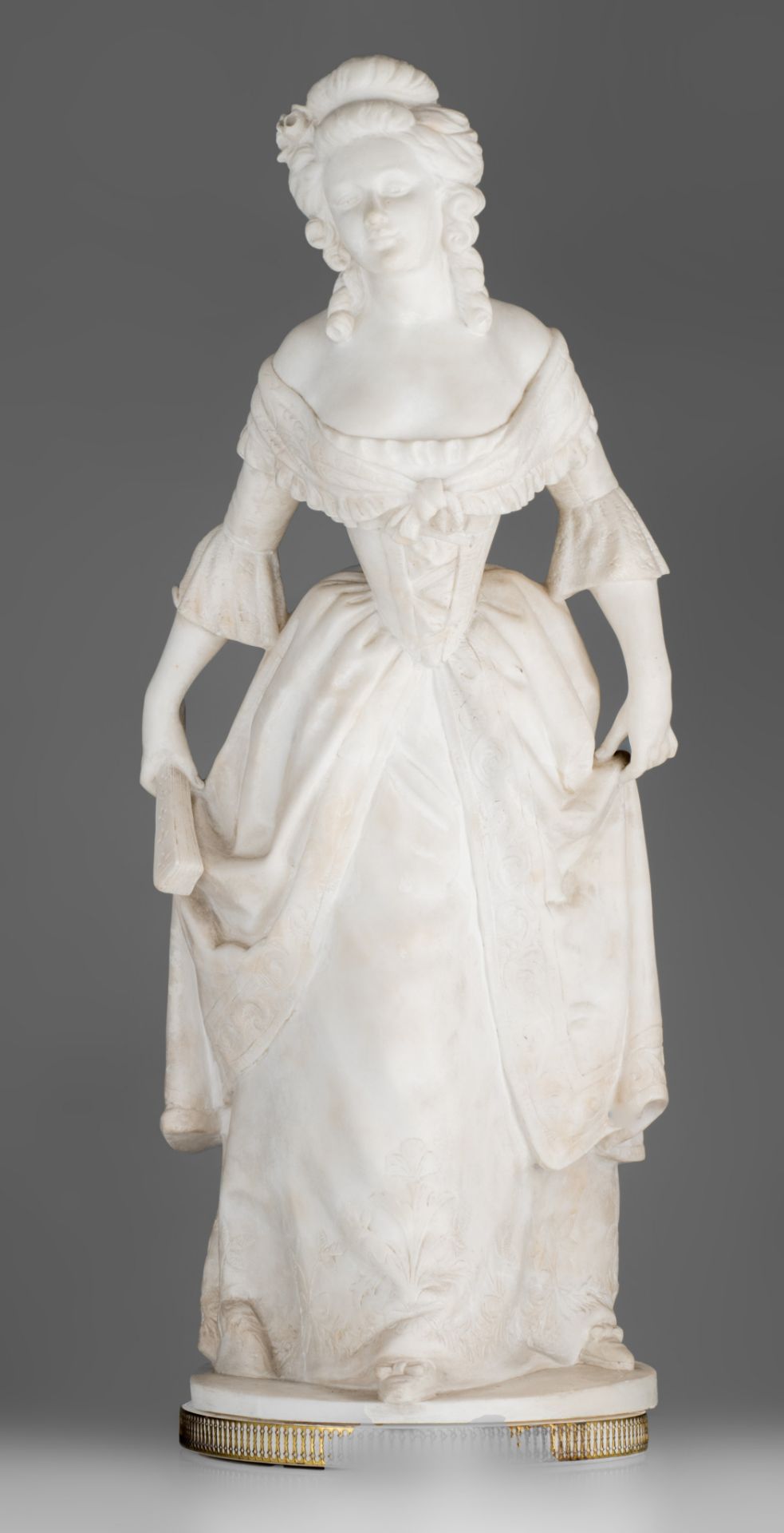 Dominique Alonzo (act. 1910-1930), 'la Révérence', Carrara marble, H 67 cm - Image 10 of 16