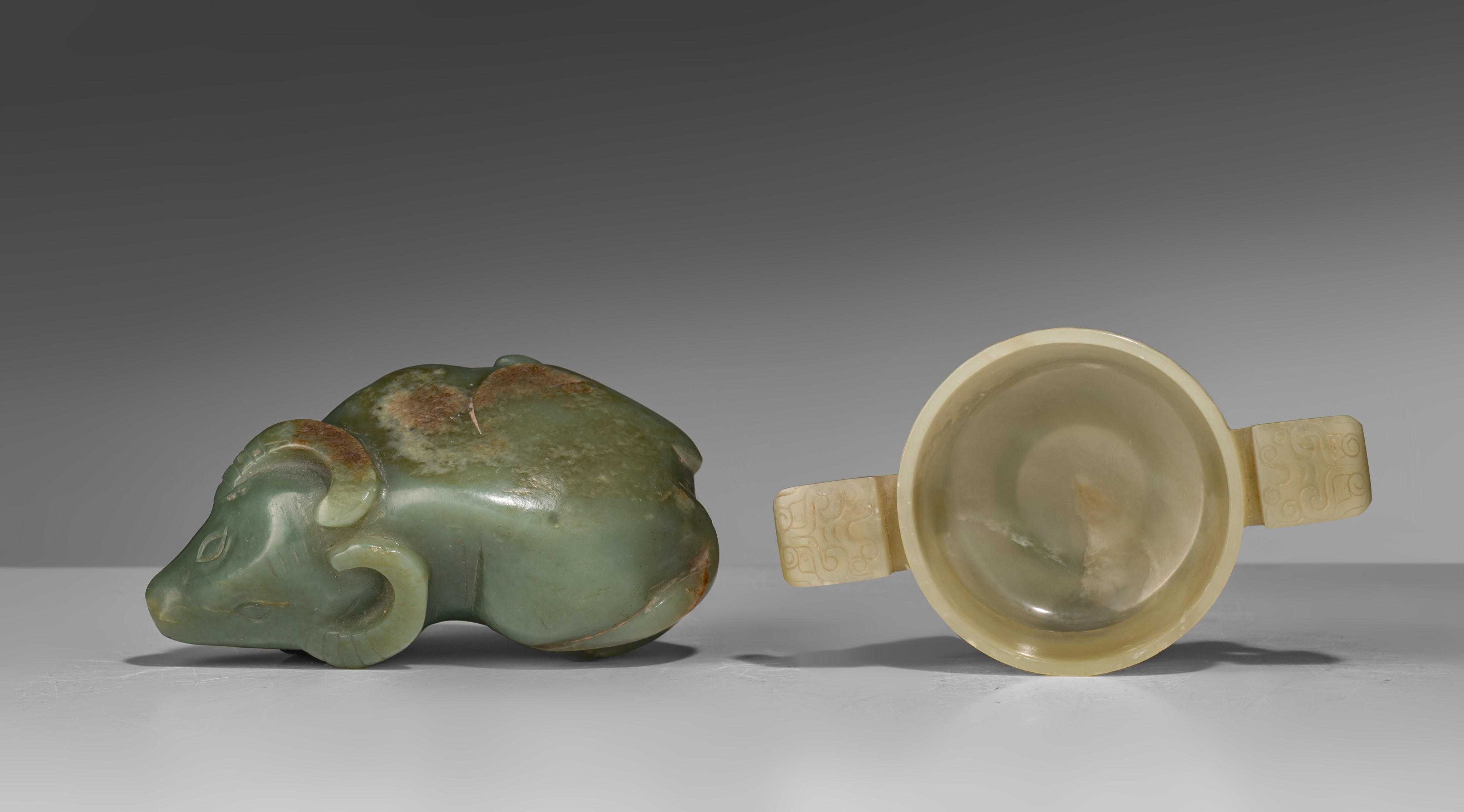 A collection of three jade carvings, Qing dynasty, tallest H 10 cm (total H) - Image 6 of 7